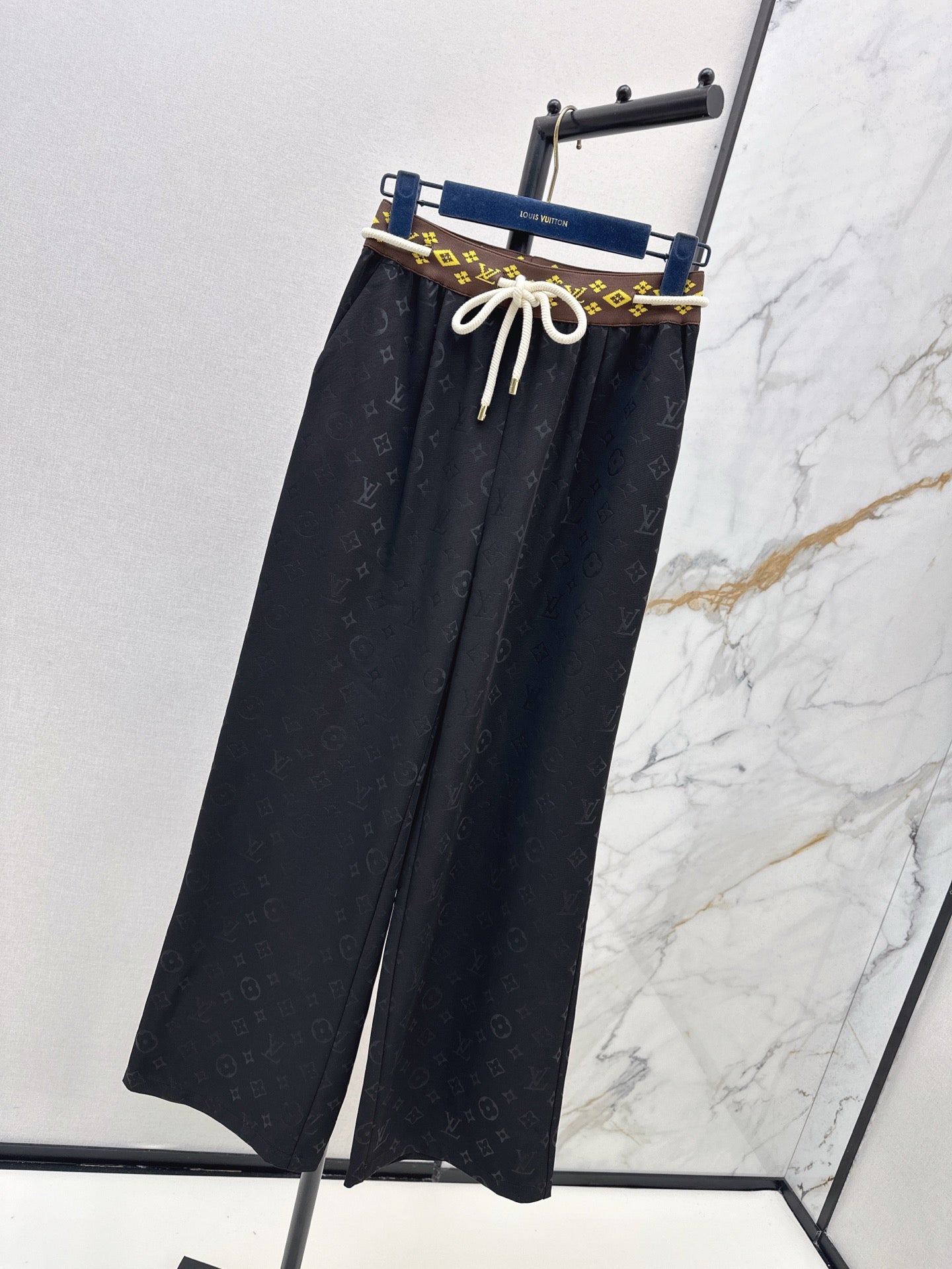 Loui* 25ss monogram printed pants