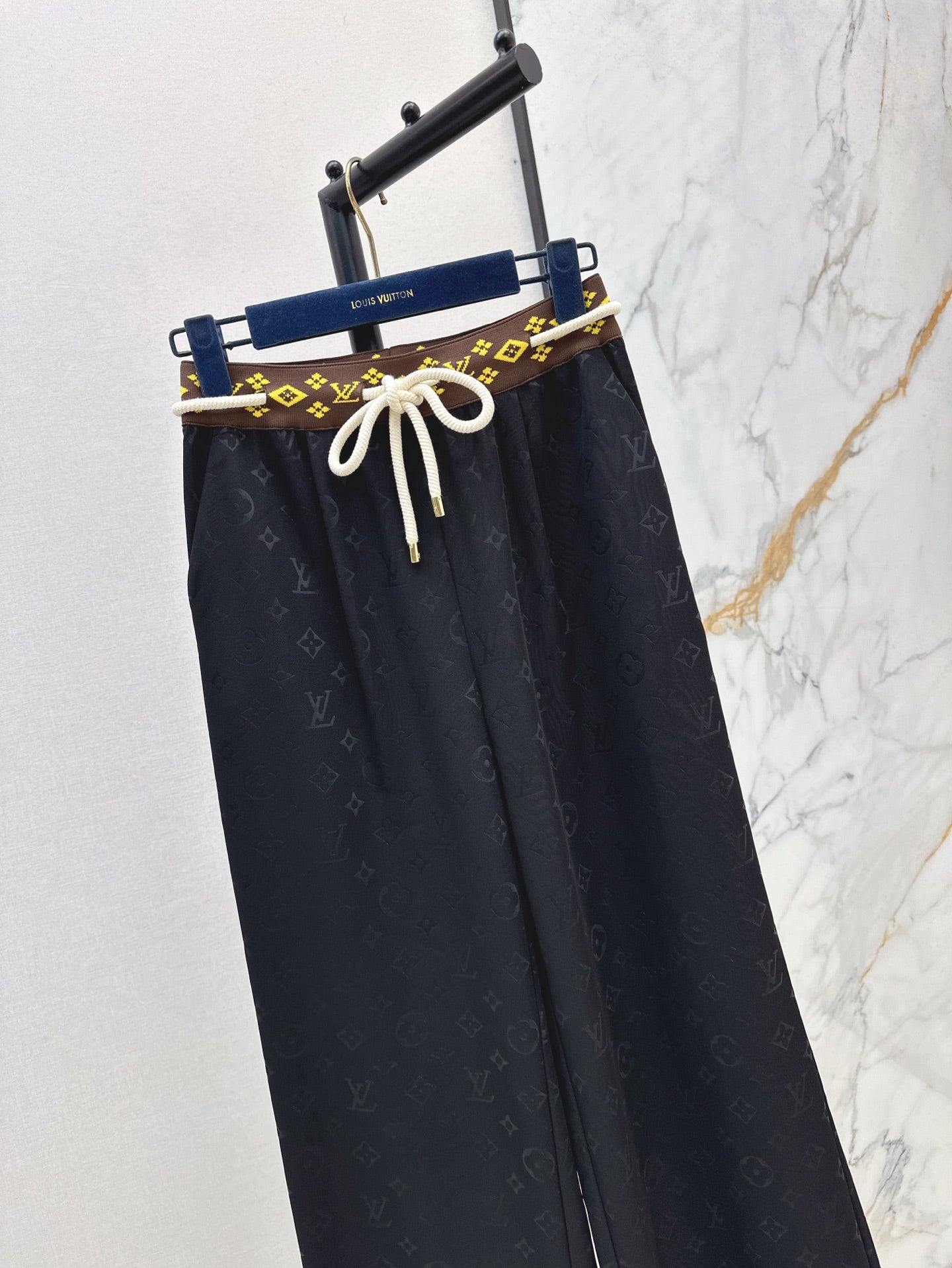 Loui* 25ss monogram printed pants