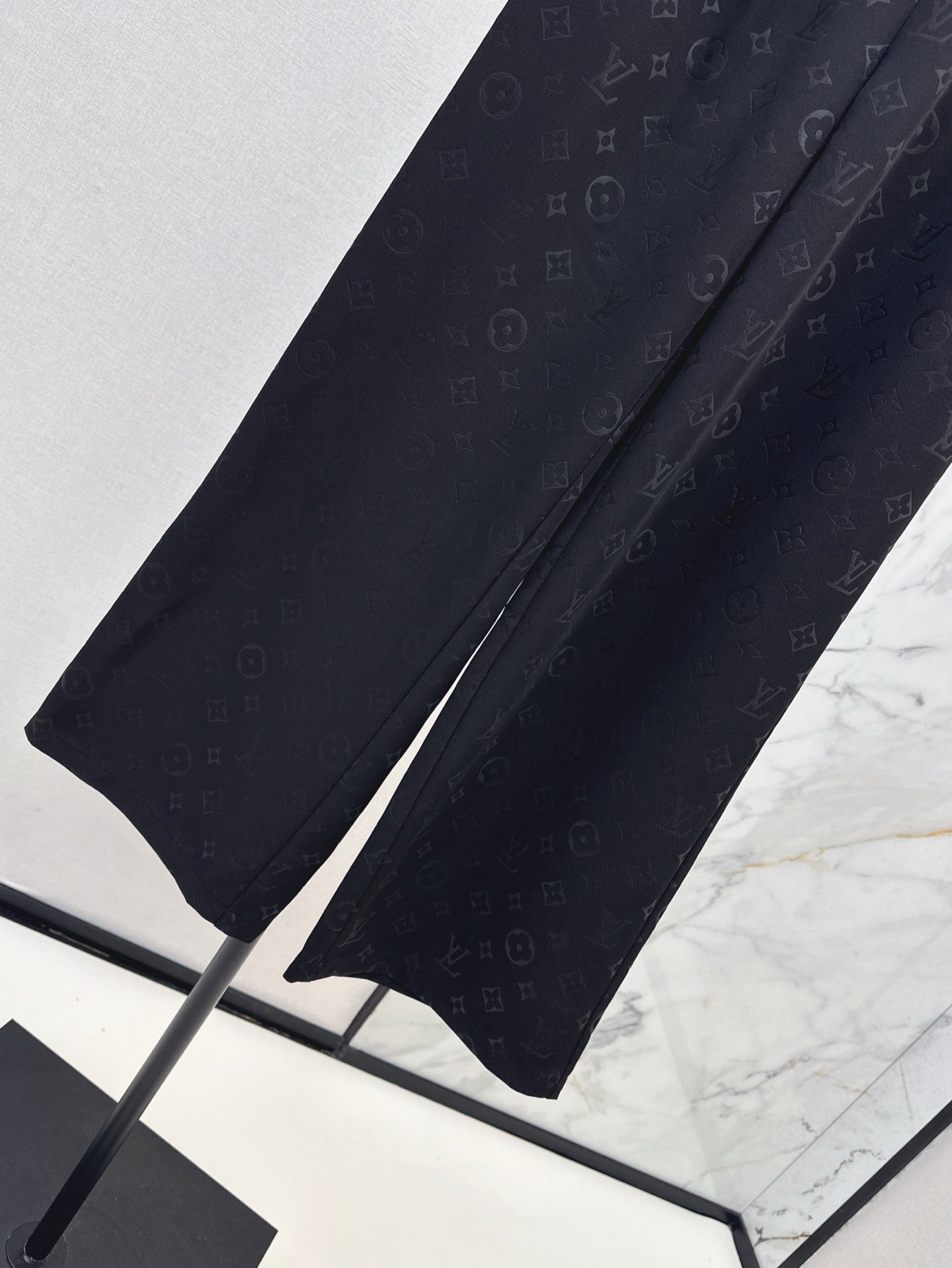 Loui* 25ss monogram printed pants