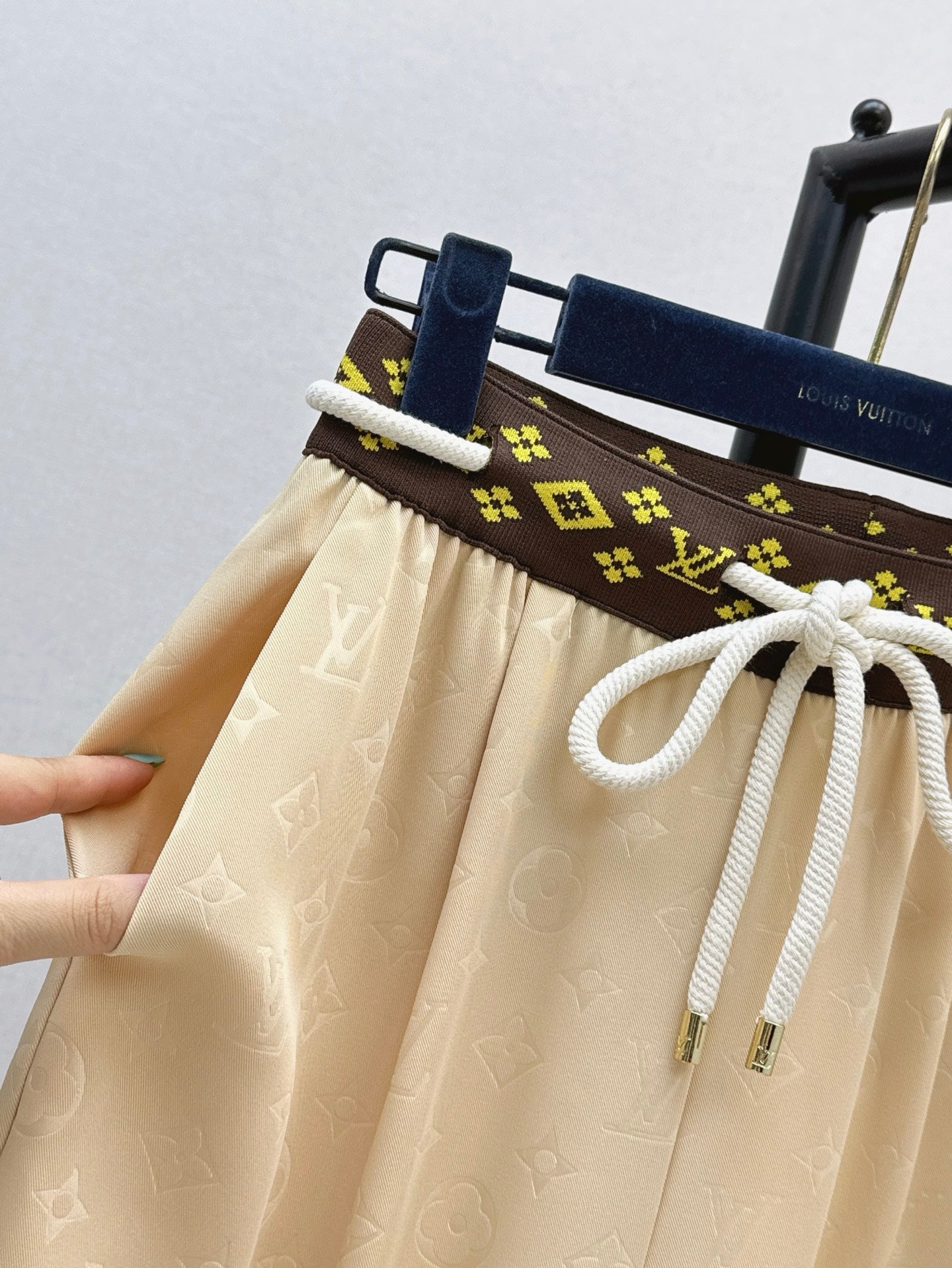 Loui* 25ss monogram printed pants