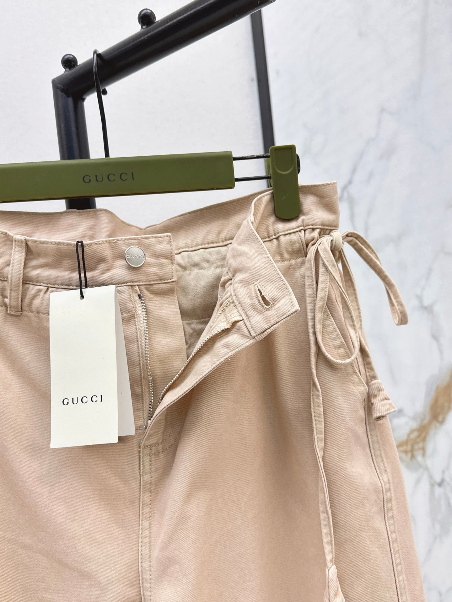 Gu* 25ss  wide leg pants with tie sides