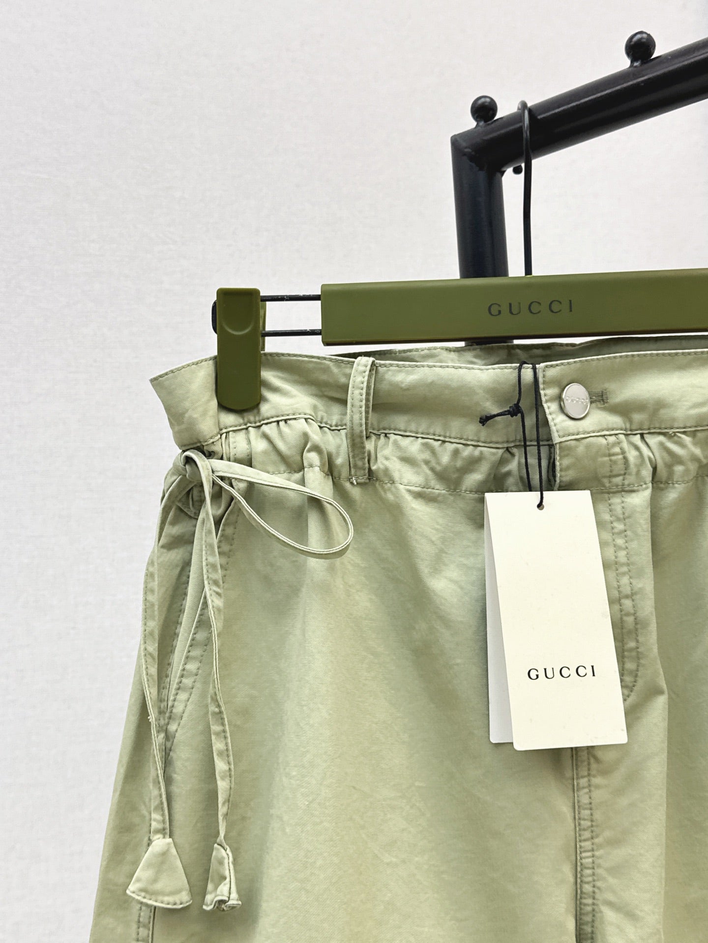 Gu*25ss drawstring high waist shorts