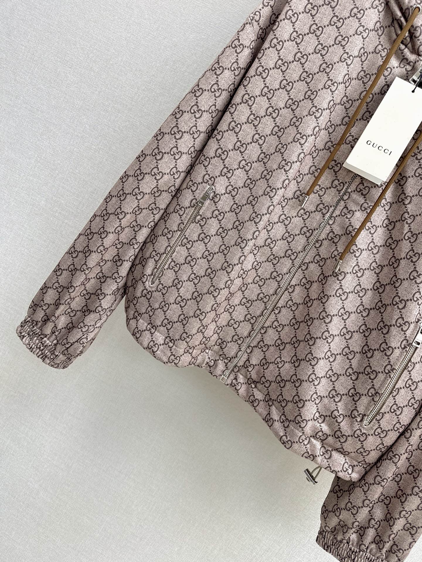 Gu* 25ss GG jacquard hooded jacket suit