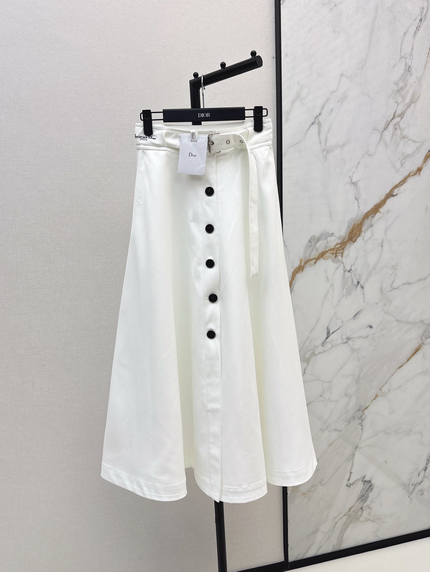 D*r 25ss buttons flared midi skirt