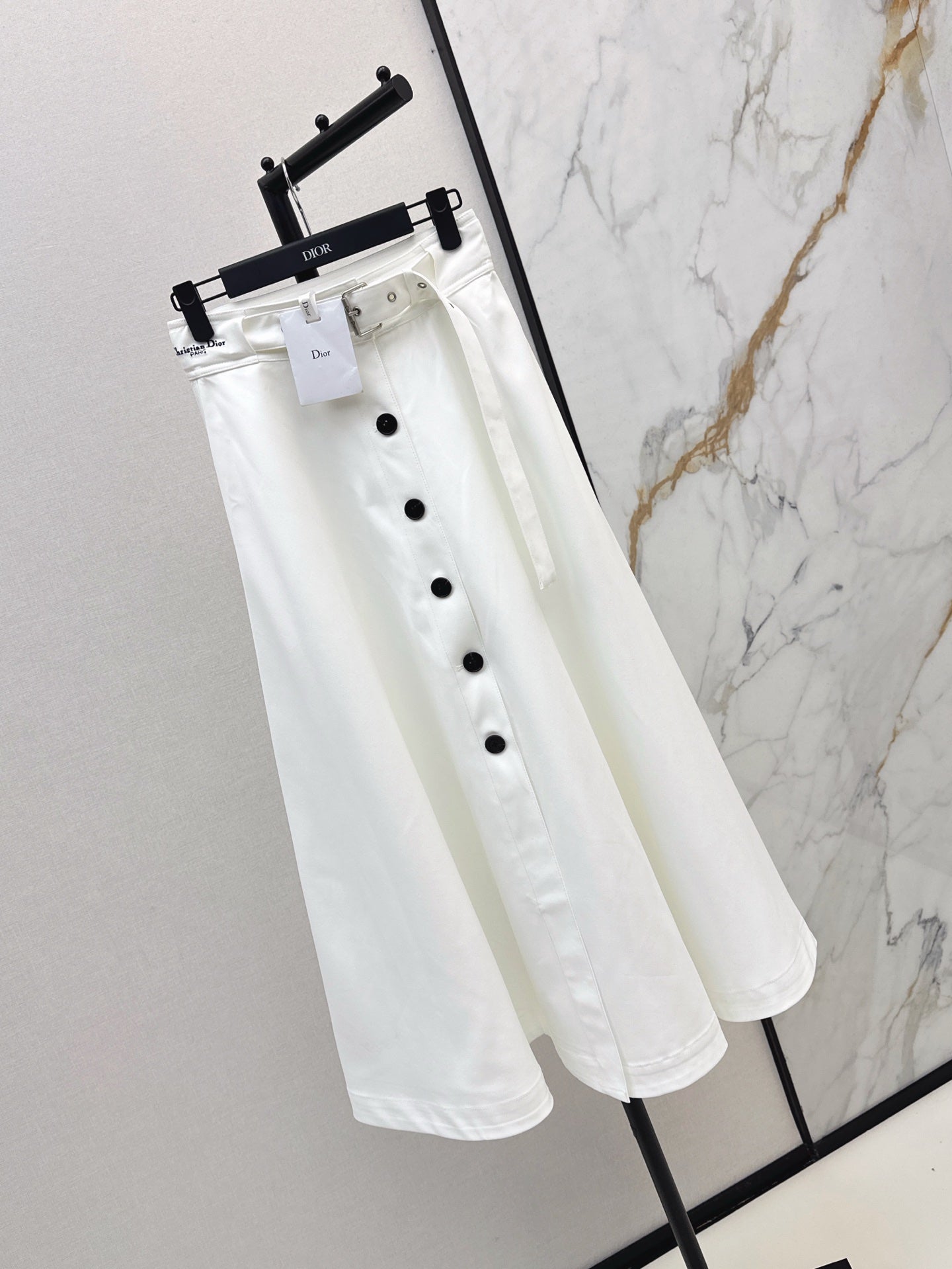D*r 25ss buttons flared midi skirt