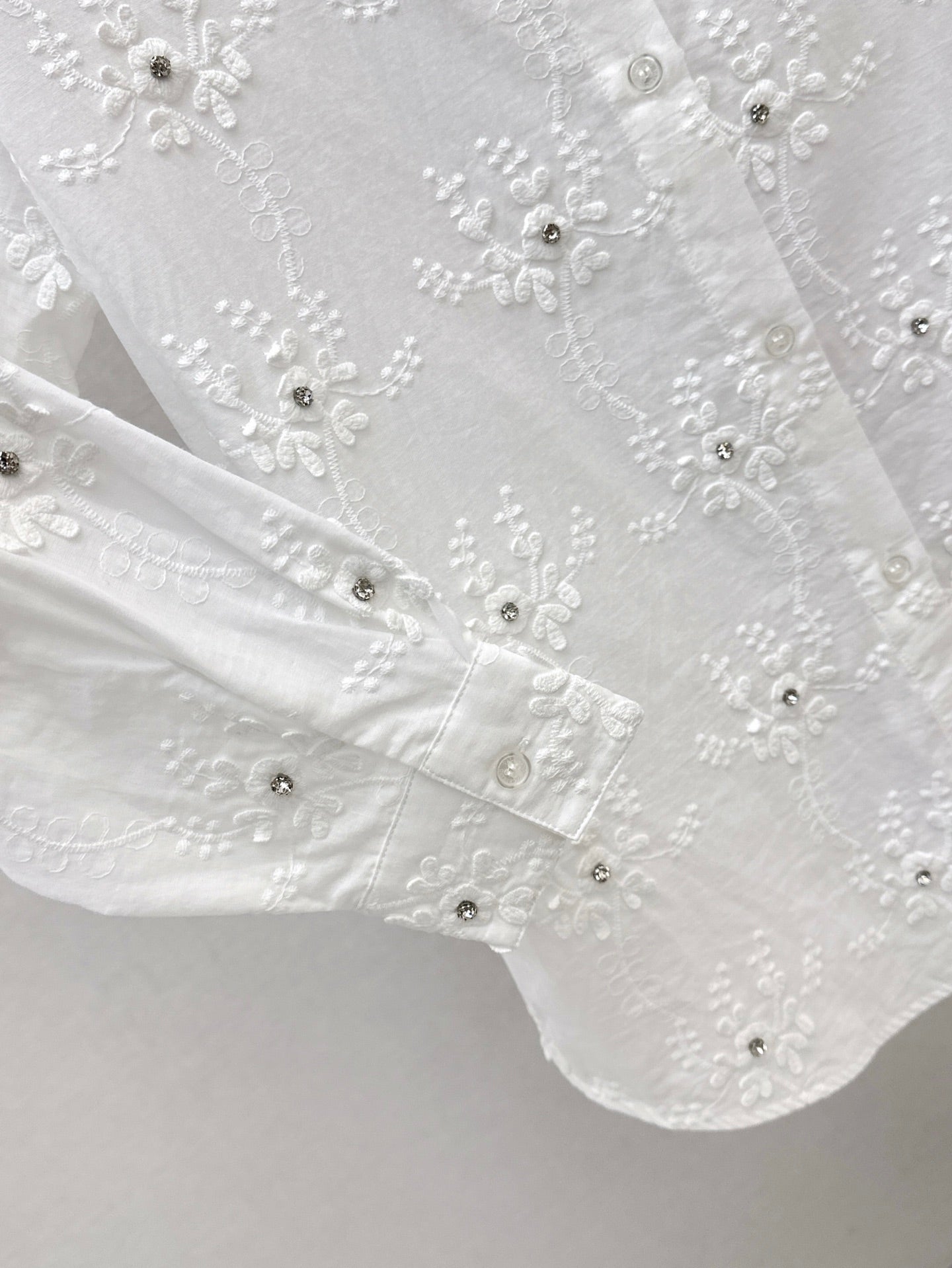 Valen* 25ss 3D flower cotton shirt