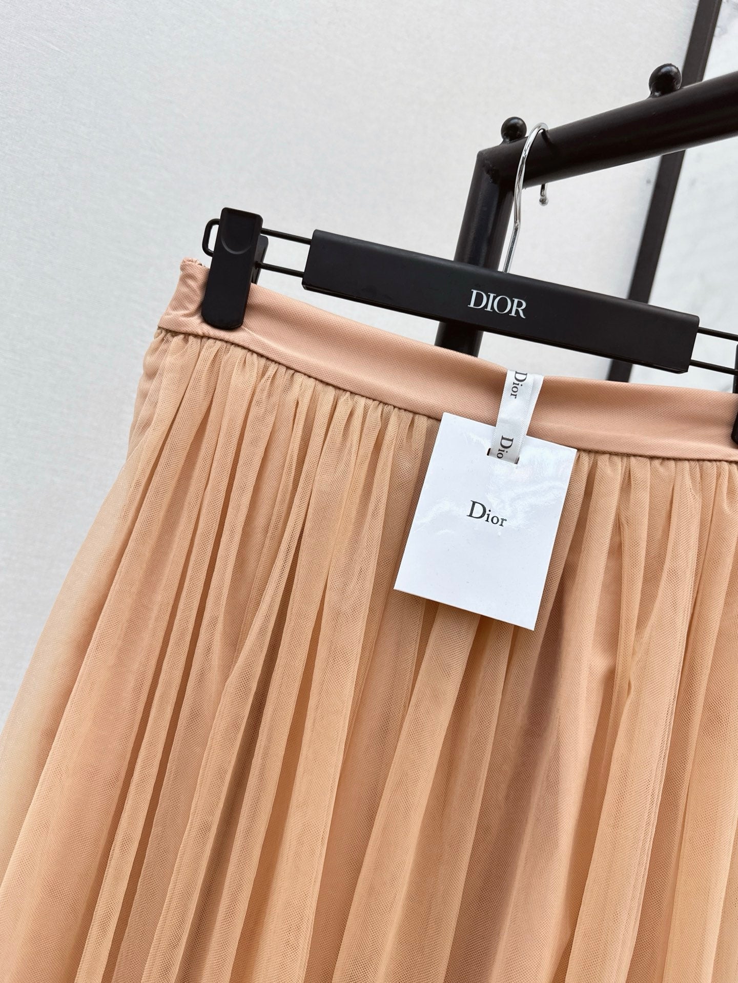 D*r 25ss mid-length pleated skirt