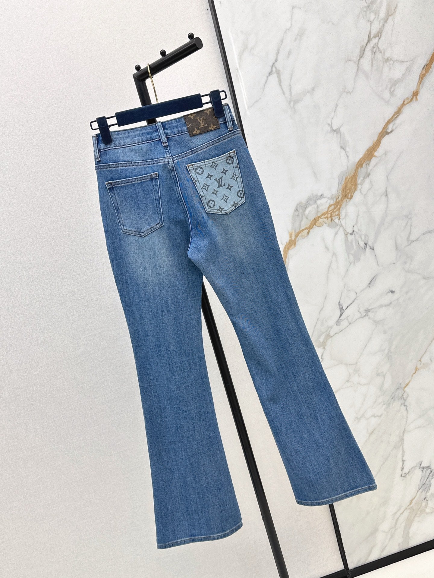 Loui* 25ss monogram pocket denim pants