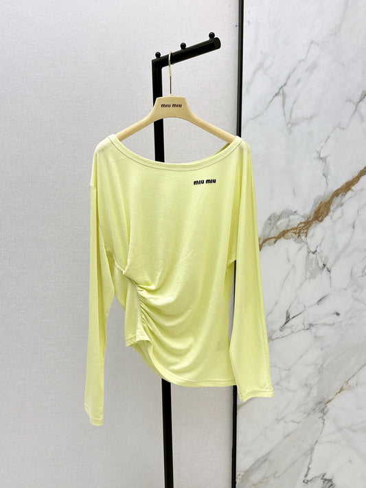 M*u 25ss Boat neck pullover top