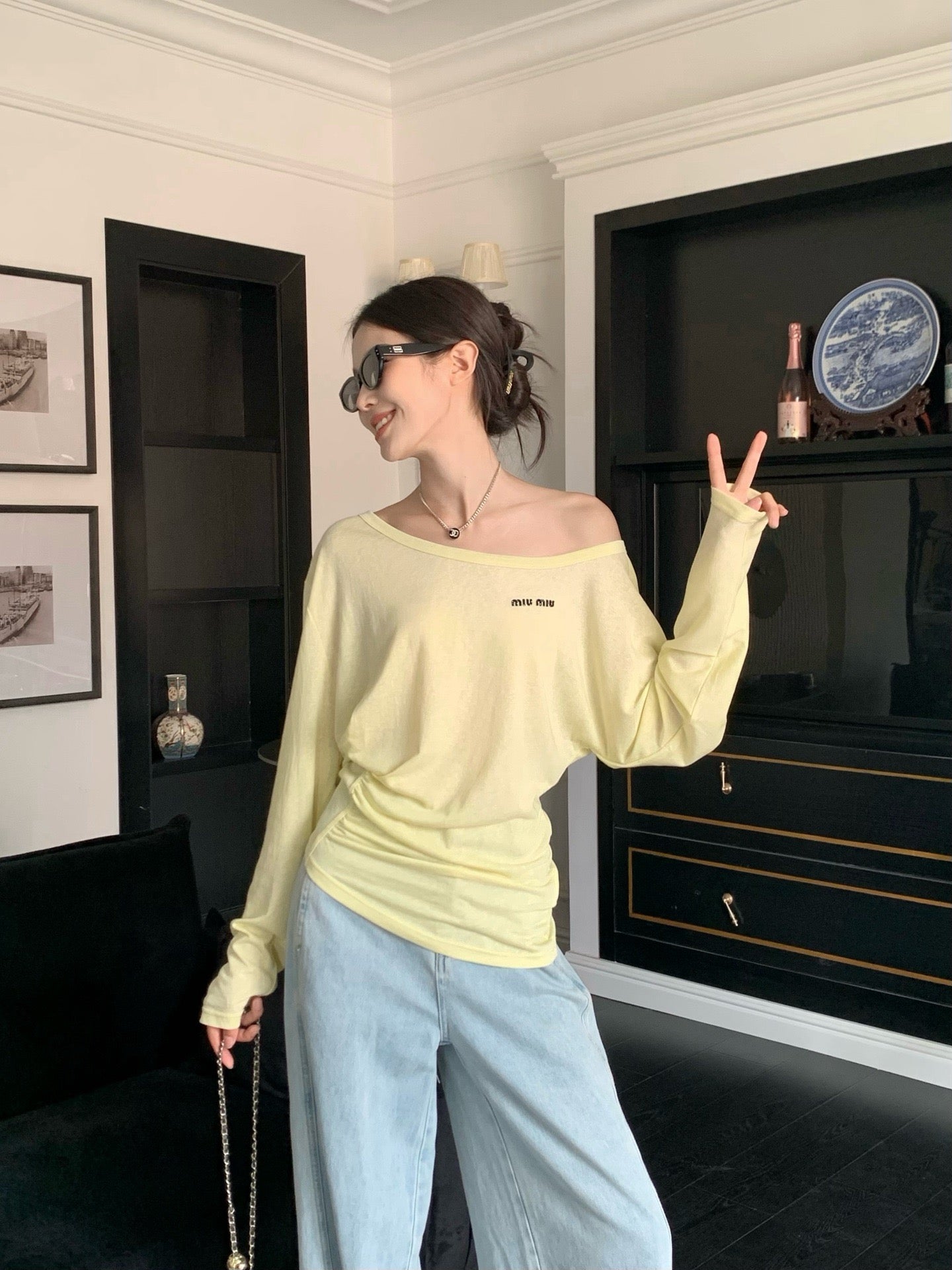 M*u 25ss Boat neck pullover top