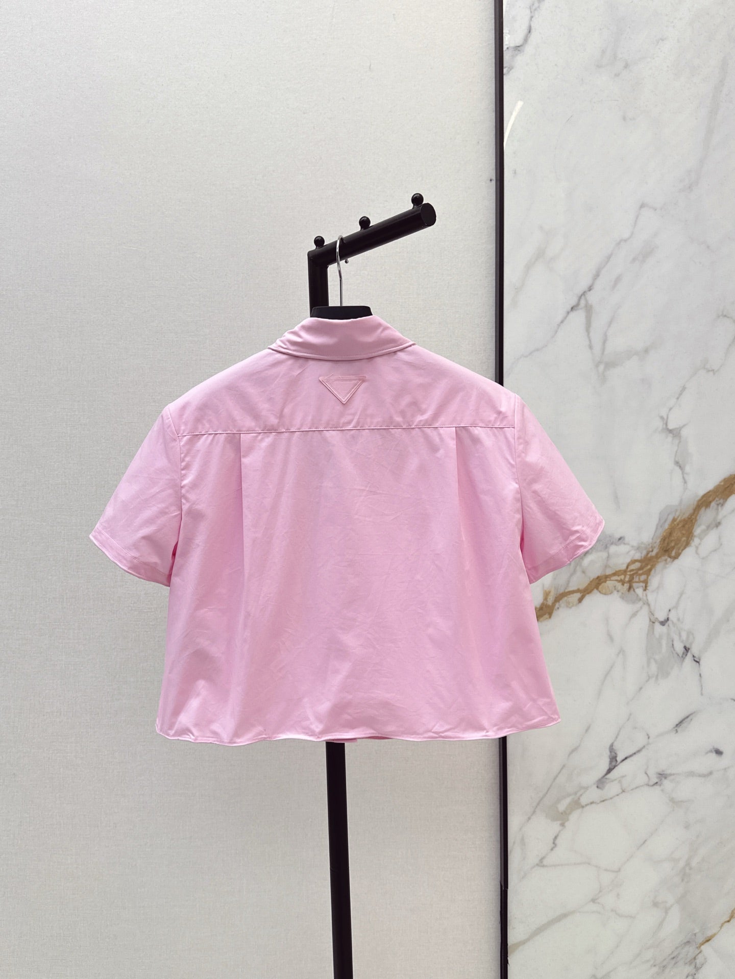 Pra* 25ss cropped cotton shirt