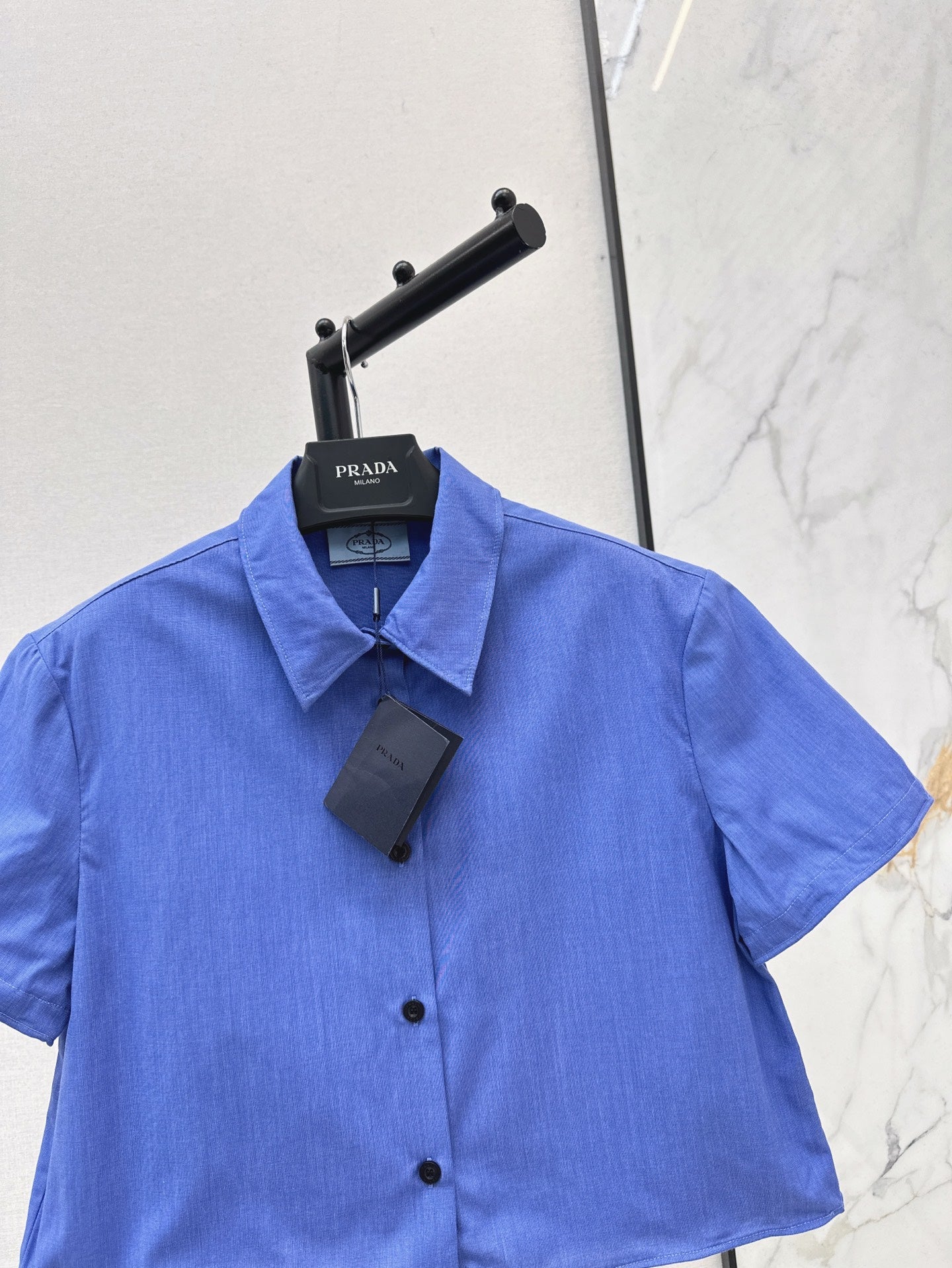 Pra* 25ss cropped cotton shirt