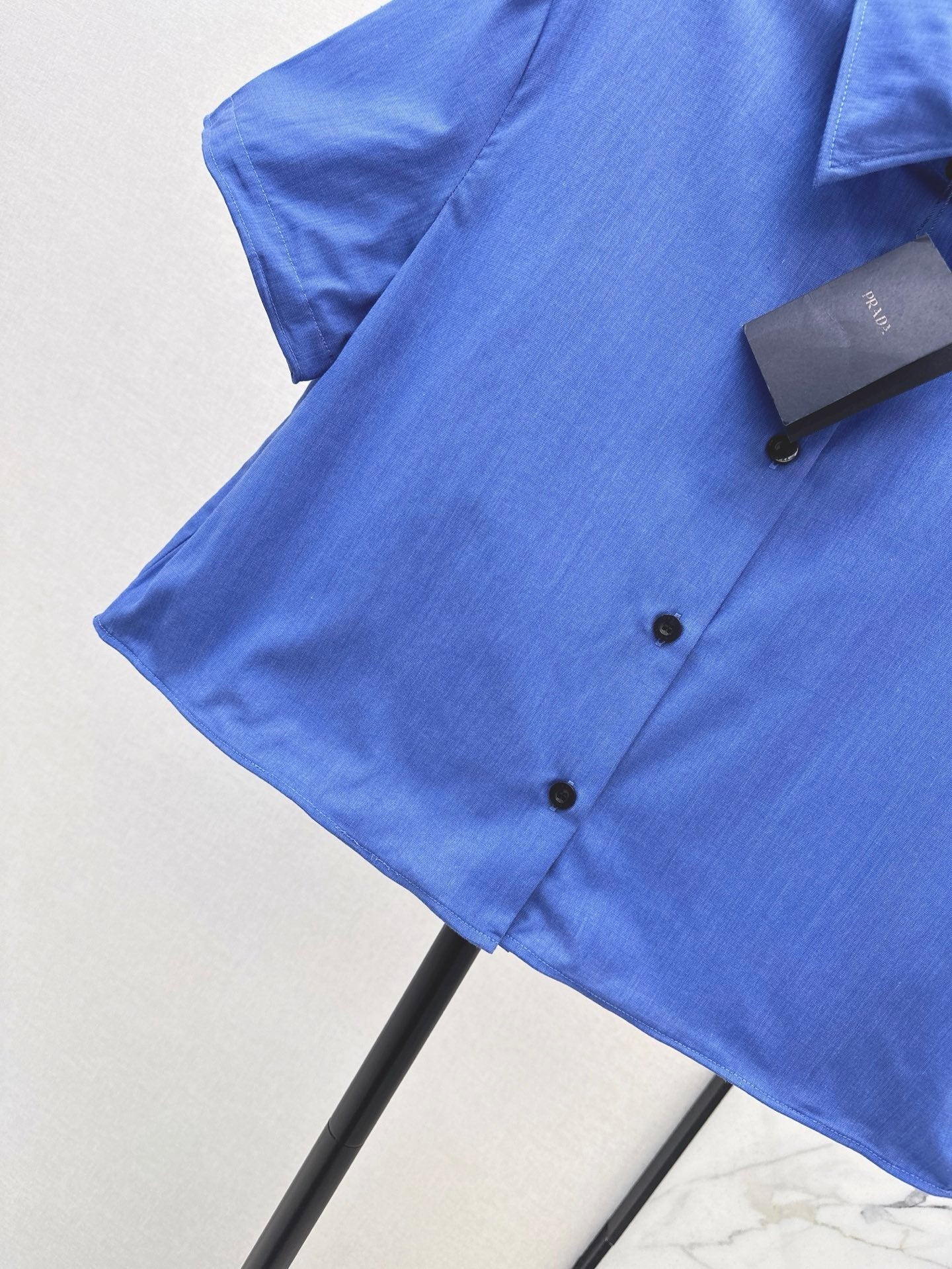 Pra* 25ss cropped cotton shirt