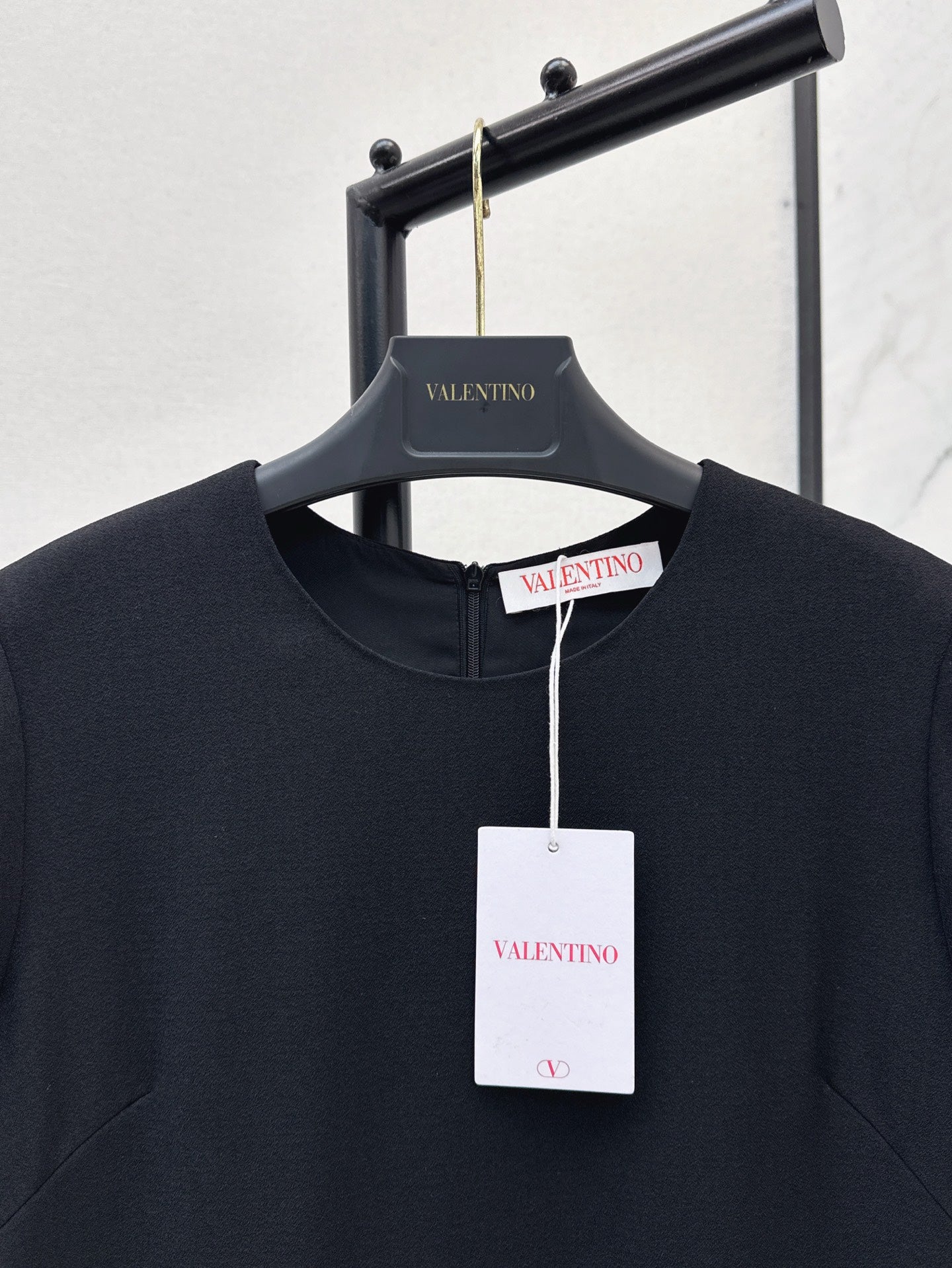 Pra* 25ss sequined hem mini dress