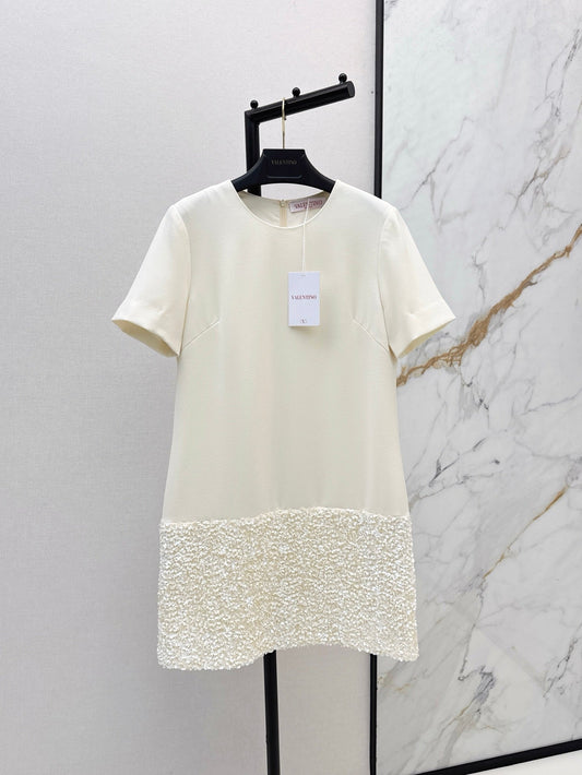 Pra* 25ss sequined hem mini dress