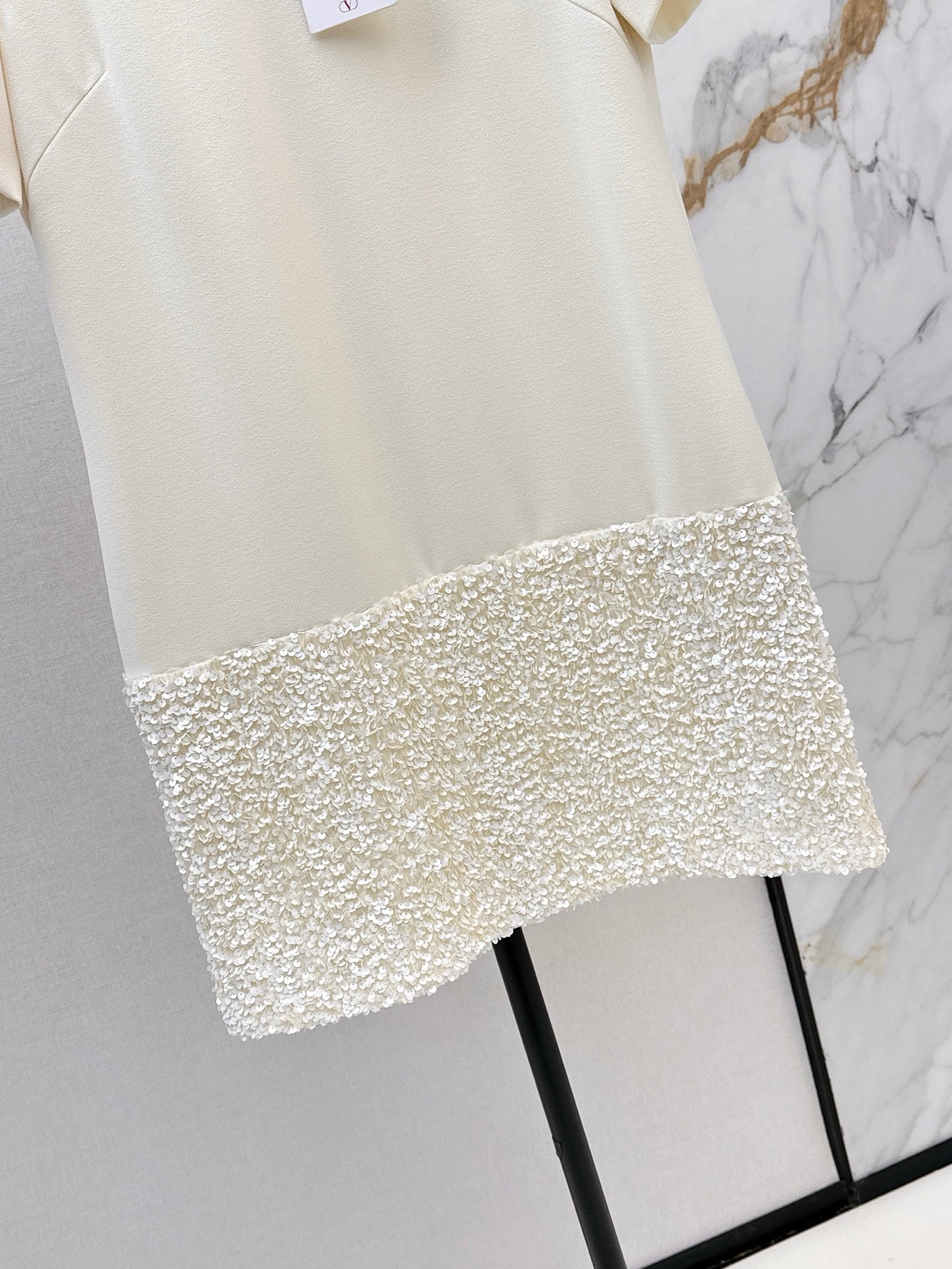 Pra* 25ss sequined hem mini dress