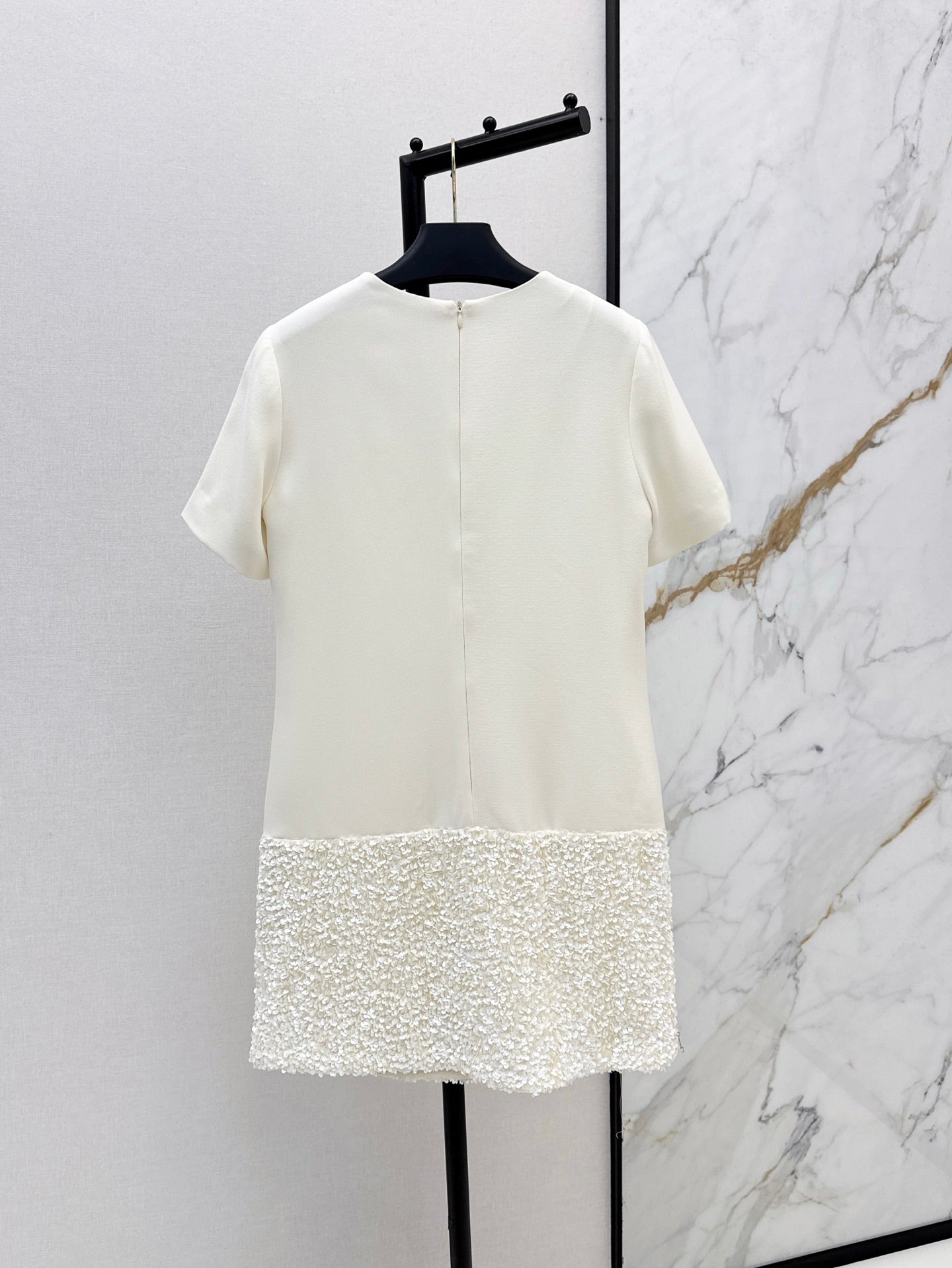 Pra* 25ss sequined hem mini dress