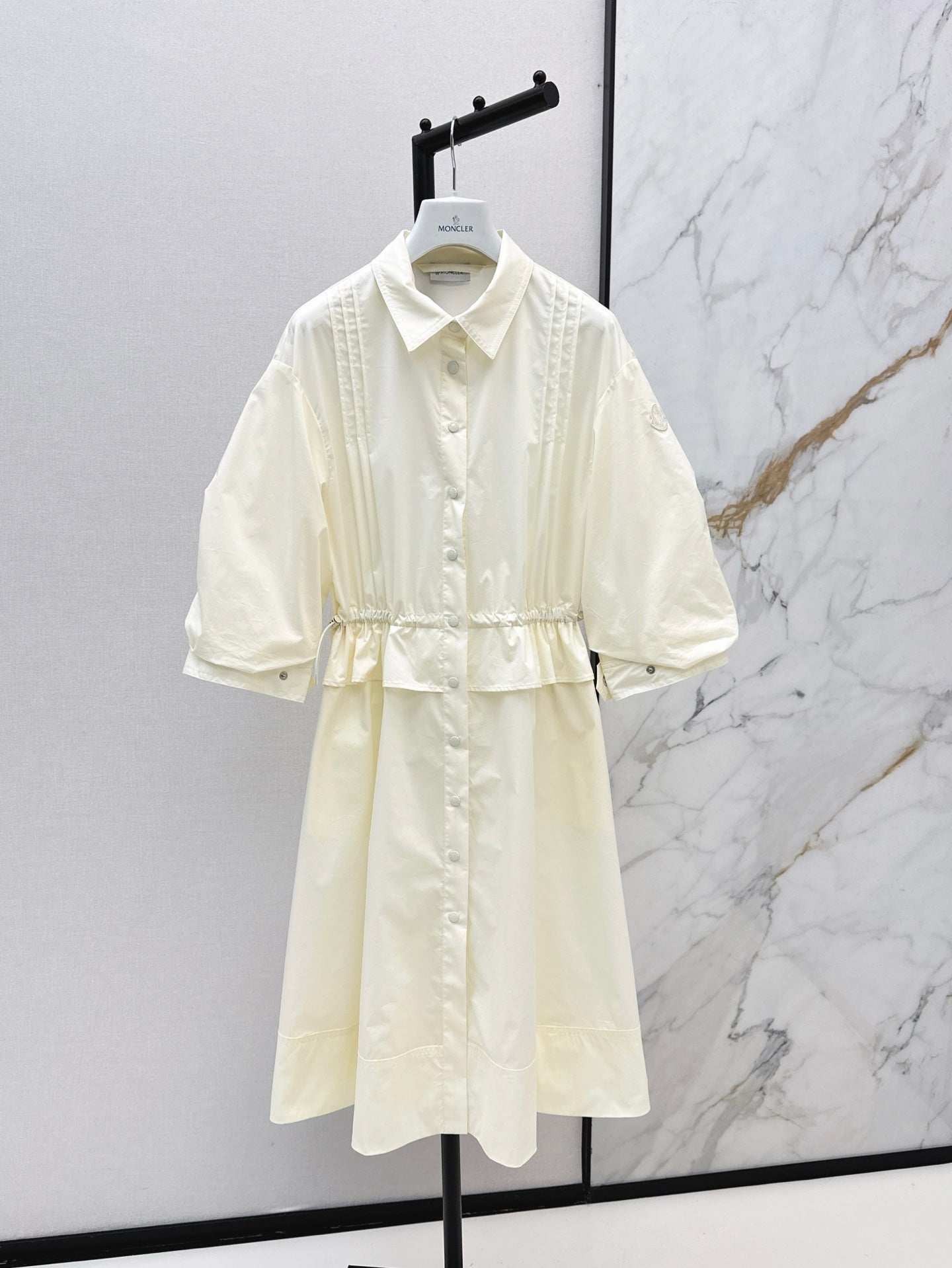 Monc* 25ss puff sleeve unbuttoned dress