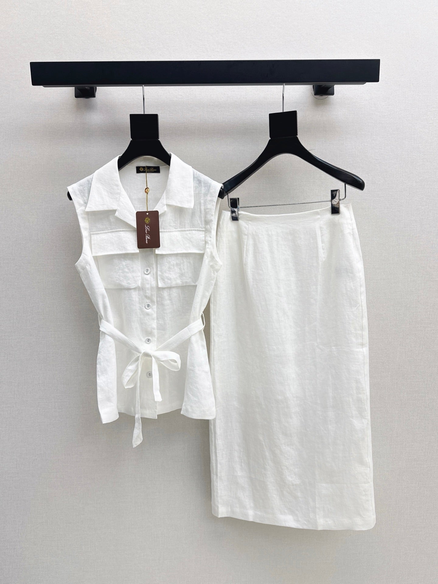 Lor*p 25ss lapel vest and skirt suit