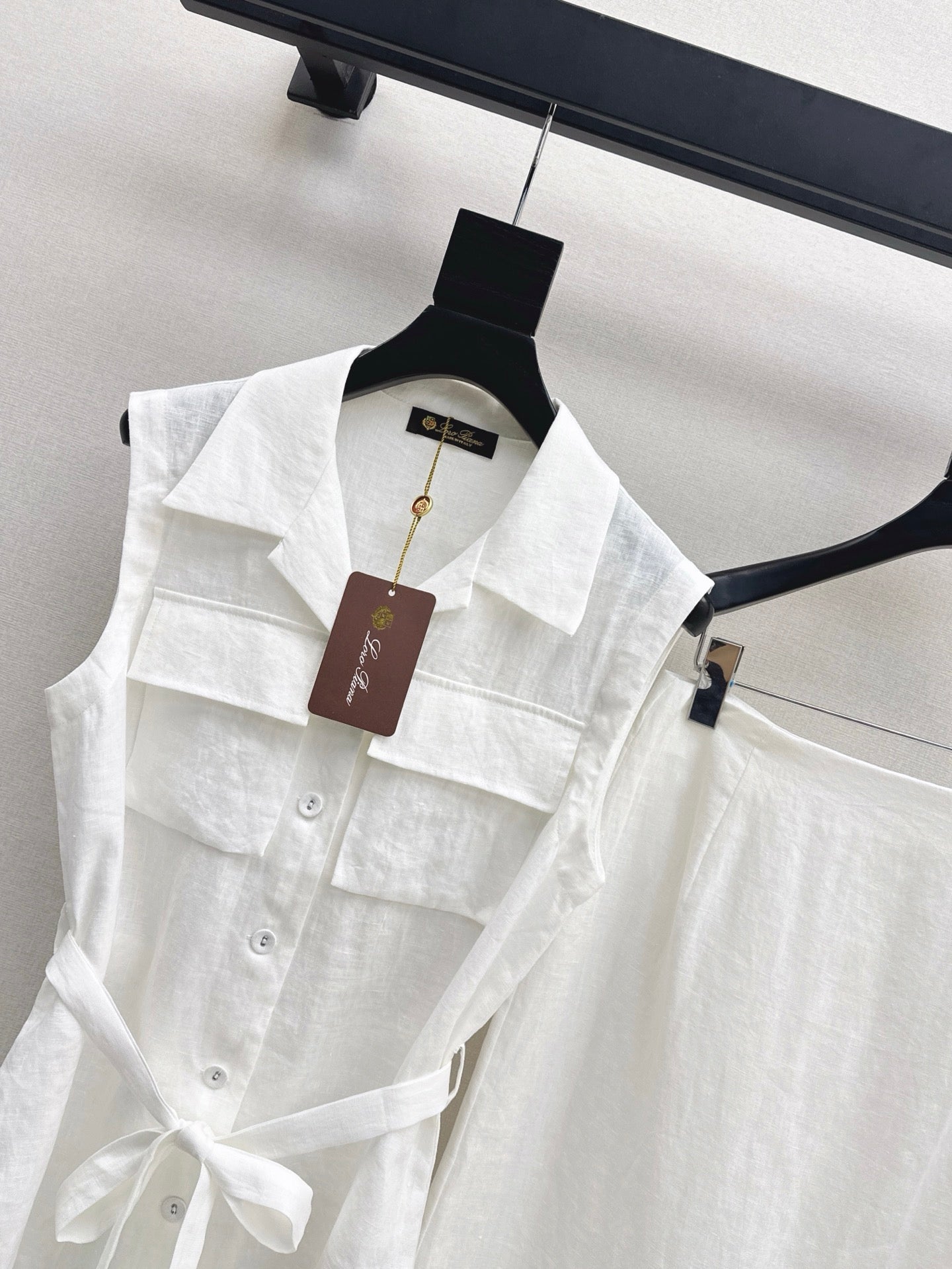 Lor*p 25ss lapel vest and skirt suit