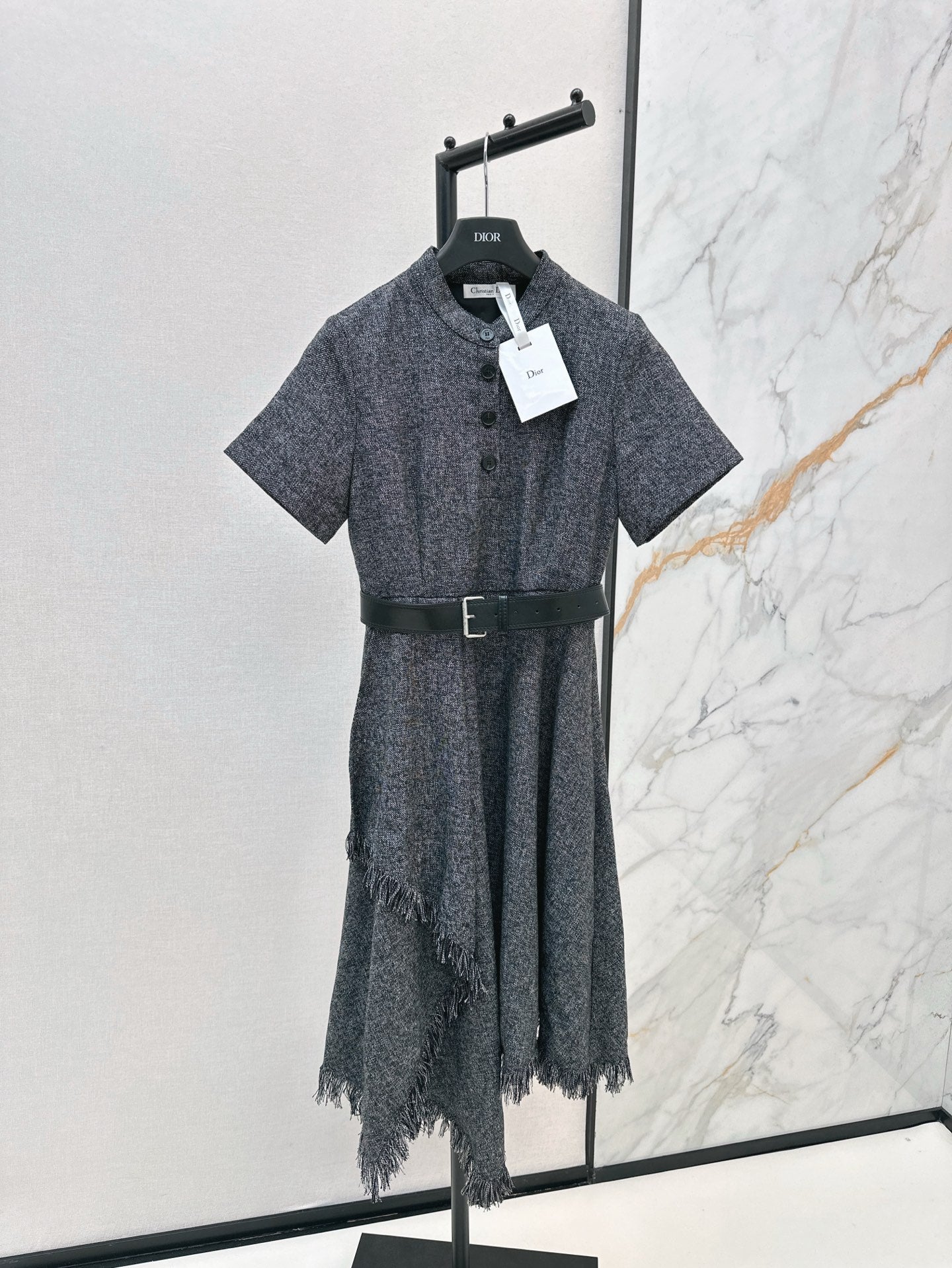 D*r 25ss irregular hem belted dress