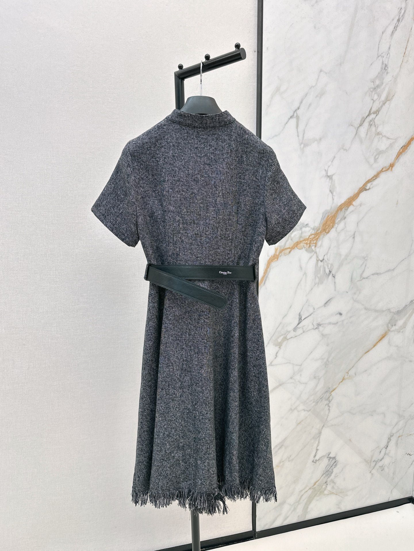 D*r 25ss irregular hem belted dress