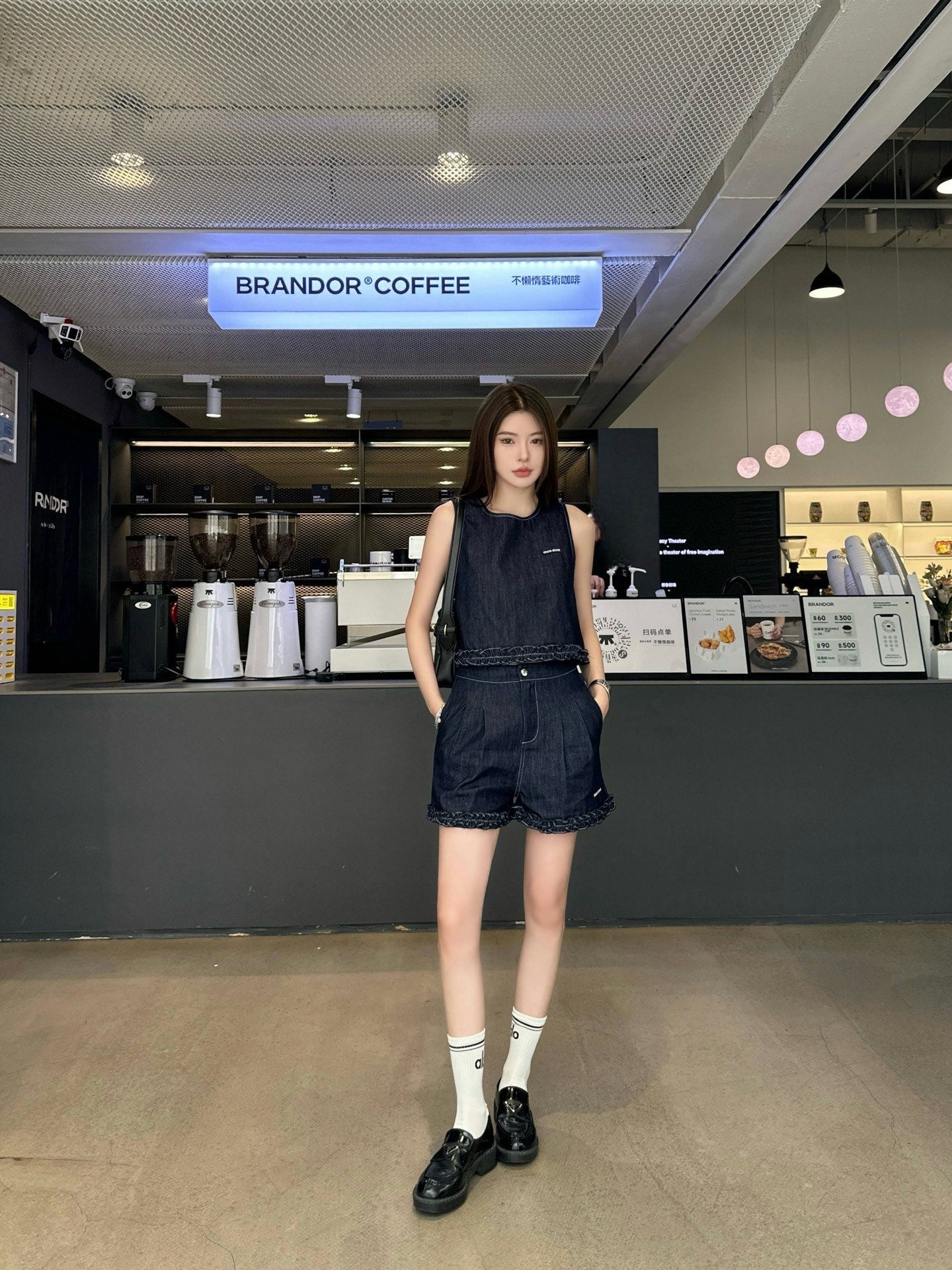 M*u 25ss patch logo denim suit