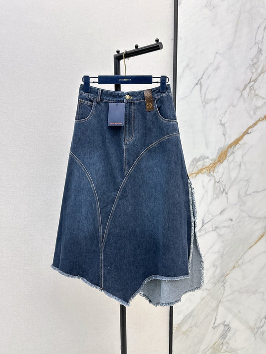 Loui* 25ss split denim skirt