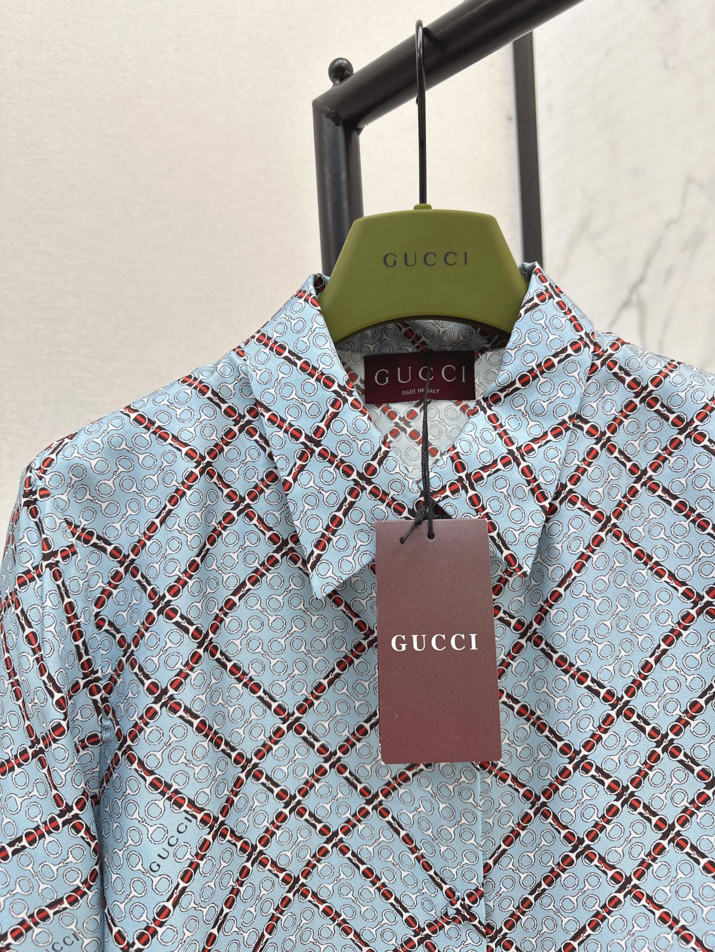 Gu* 25ss printed twill silk shirt