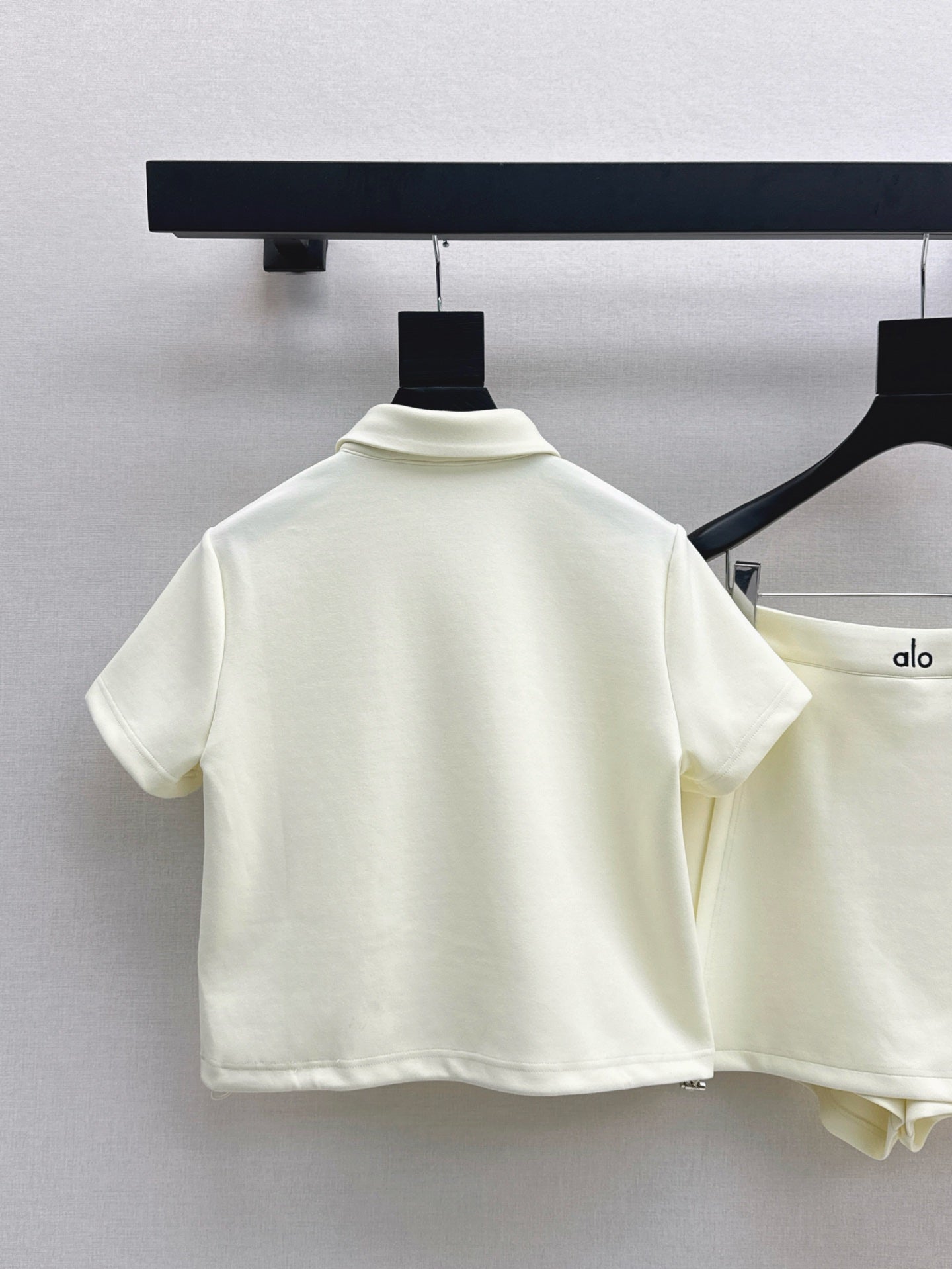 a1o 25ss cropped polo shirt miniskirt suit