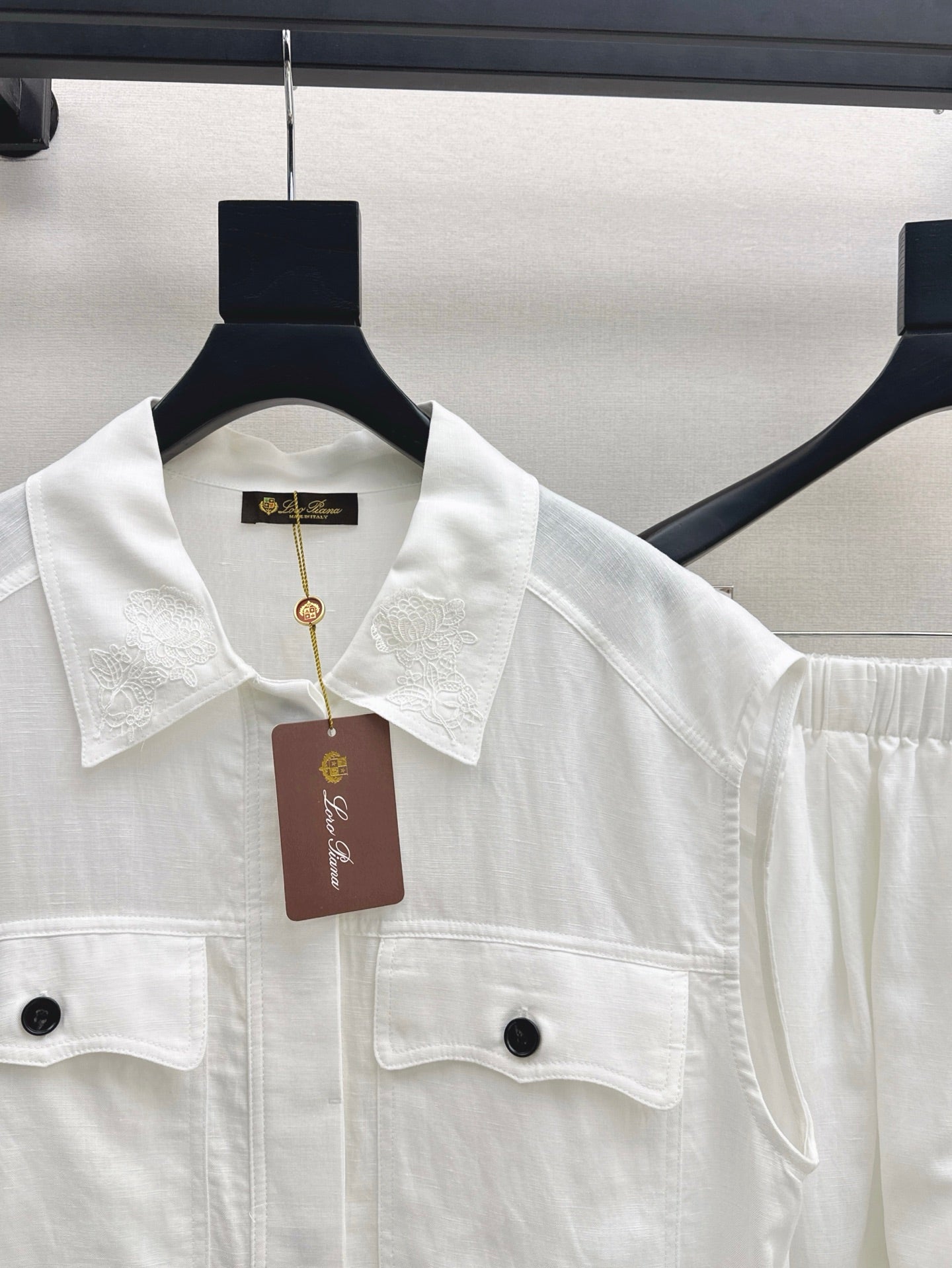 Lor*P 25ss embroidered linen vest suit