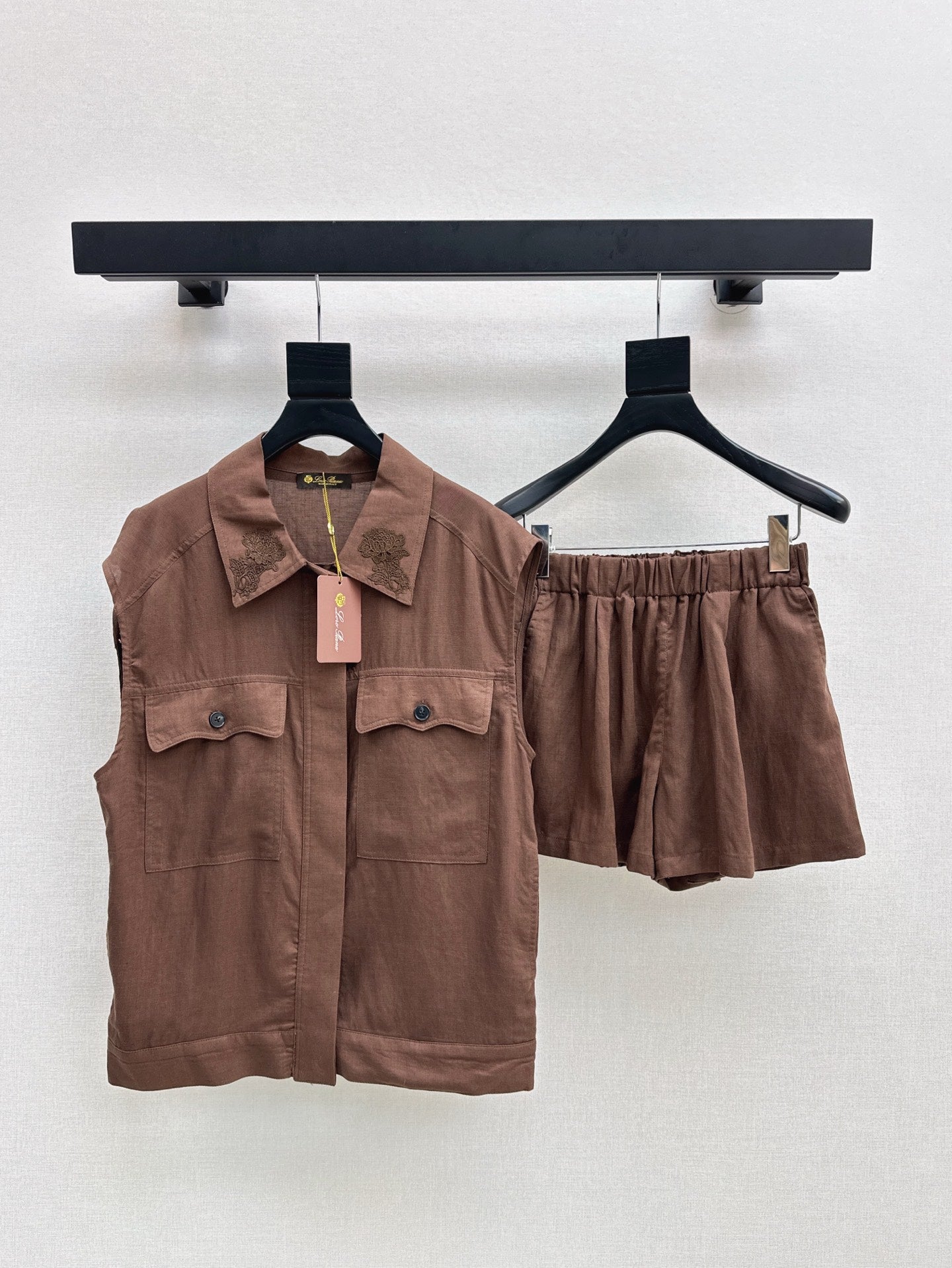 Lor*P 25ss embroidered linen vest suit