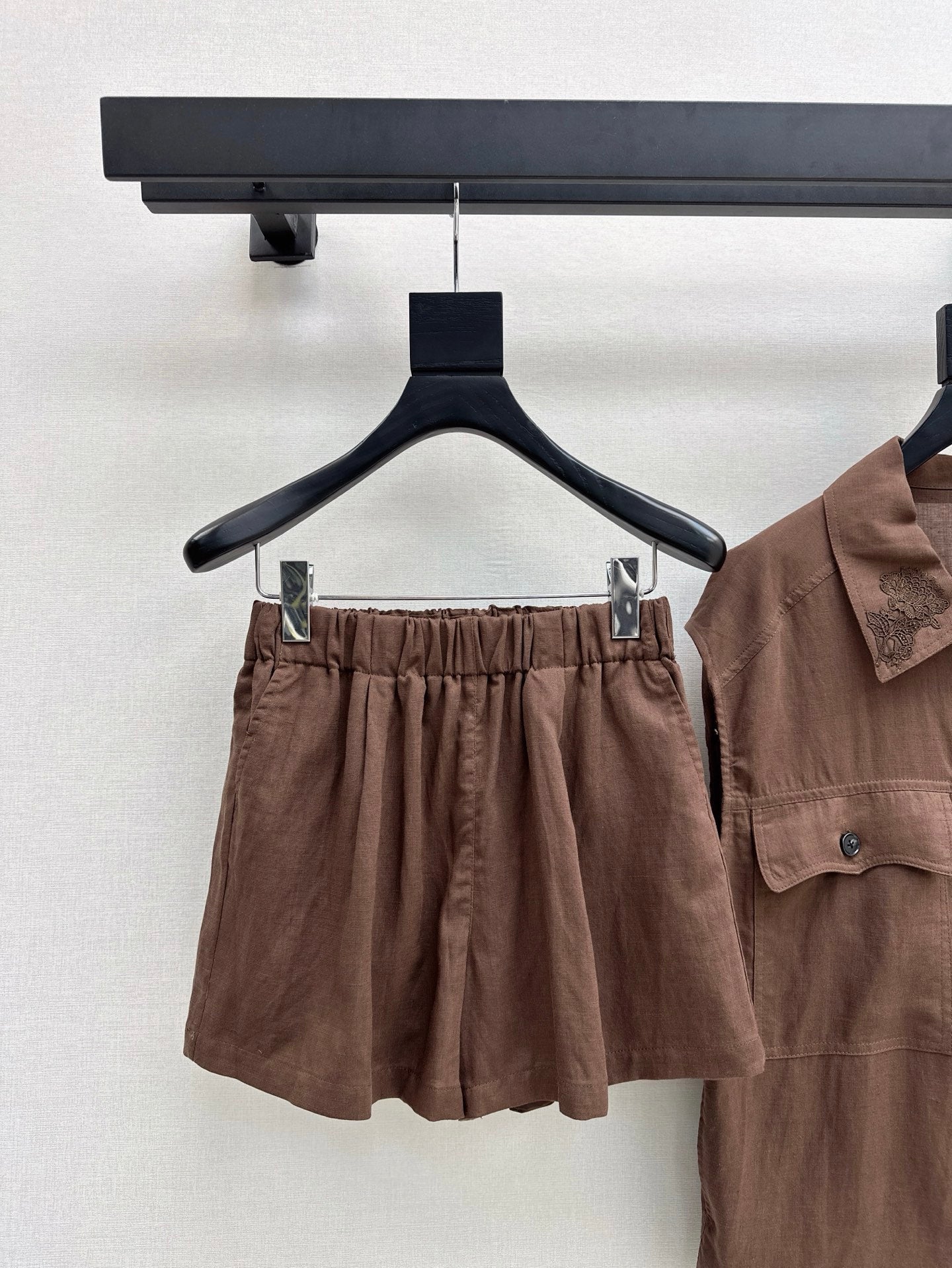 Lor*P 25ss embroidered linen vest suit