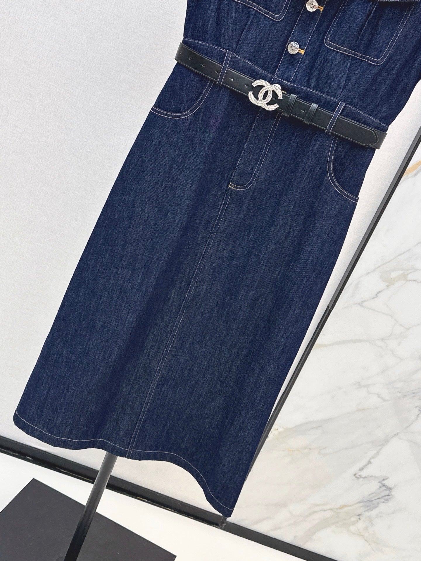 Cel* 25ss belted denim mini dress with buttons