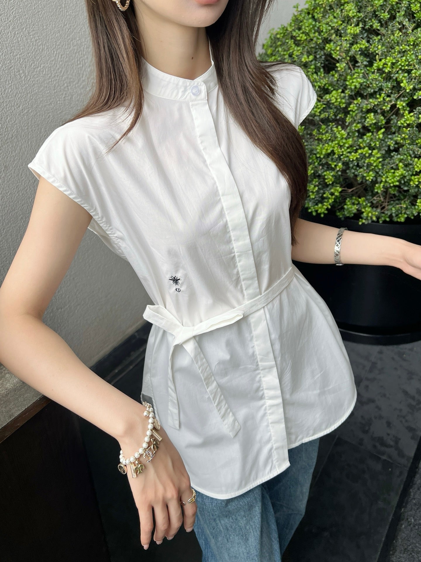 D*r 25ss sleeveless tied poplin blouse