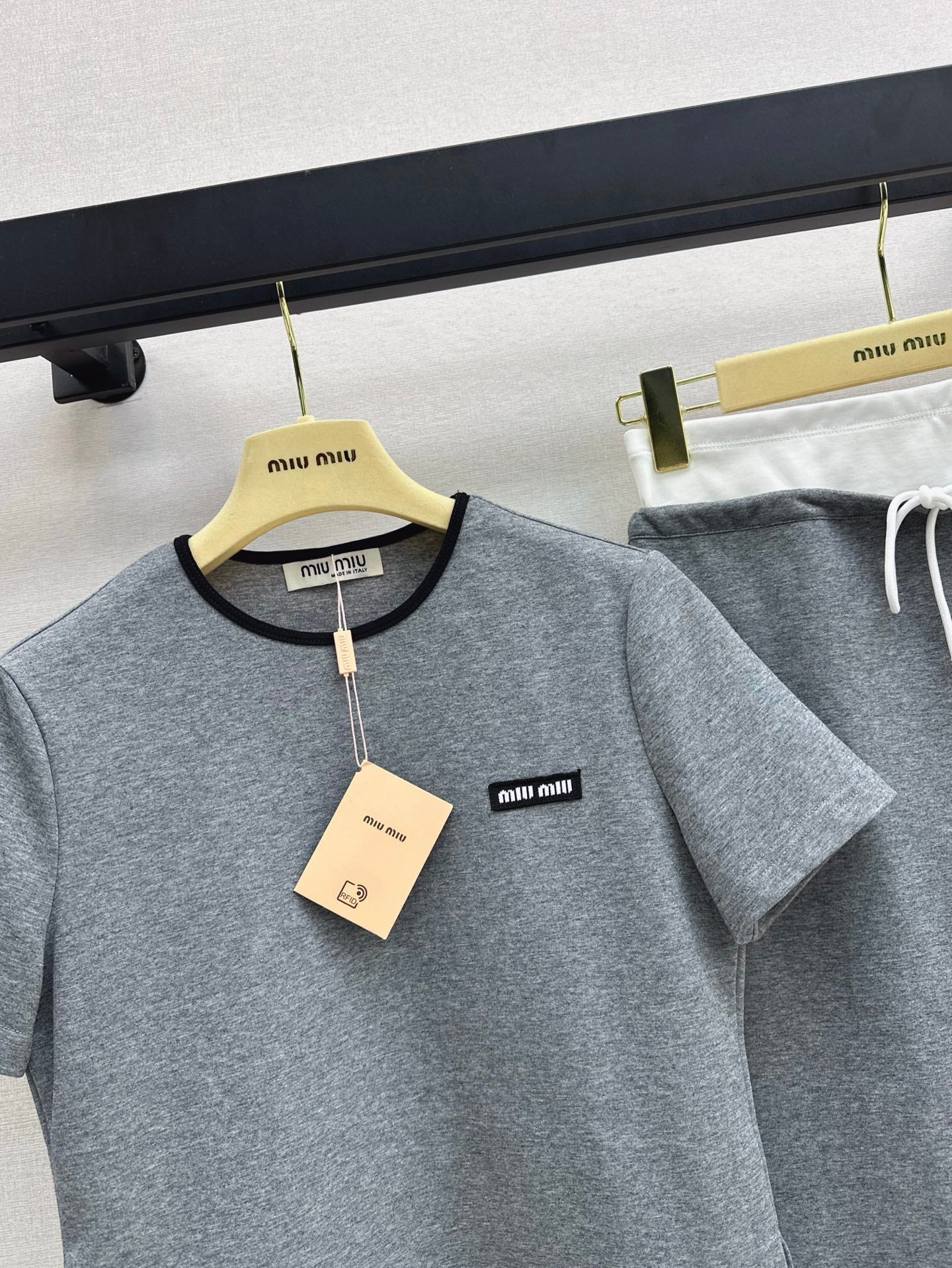 M*u 25ss cotton casual suit