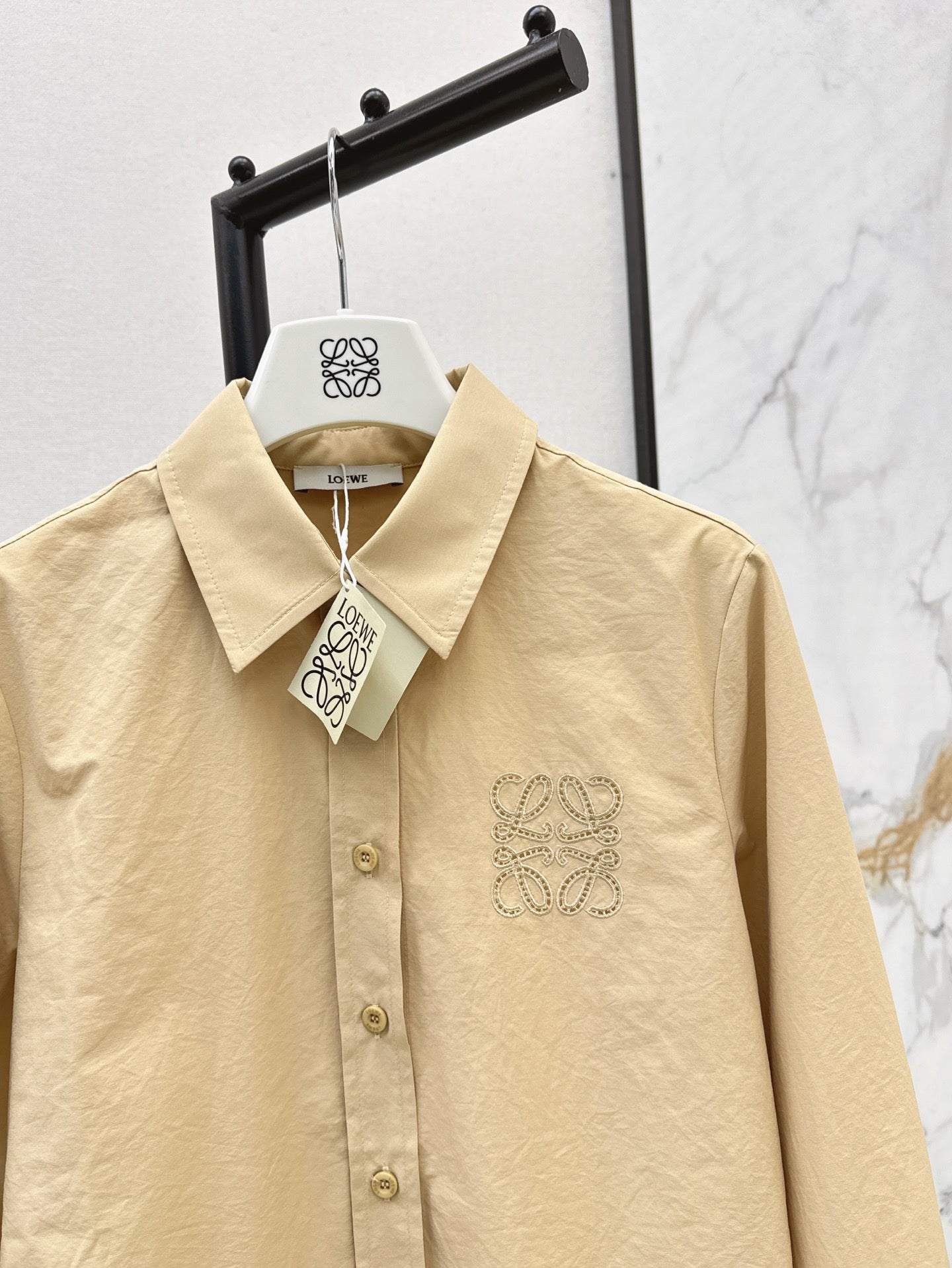 Loe* 25ss back slit tie shirt