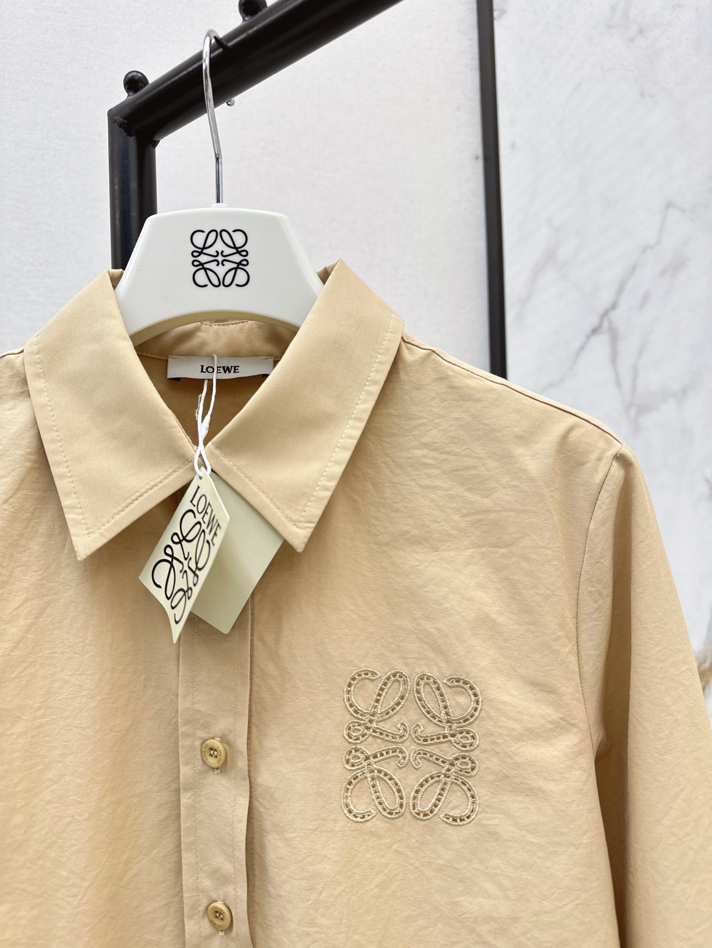 Loe* 25ss back slit tie shirt