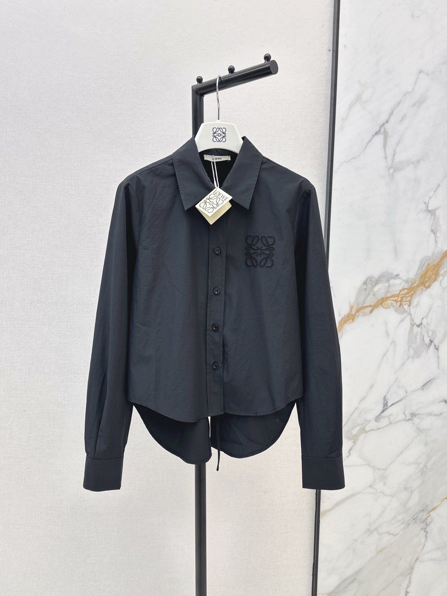 Loe* 25ss back slit tie shirt