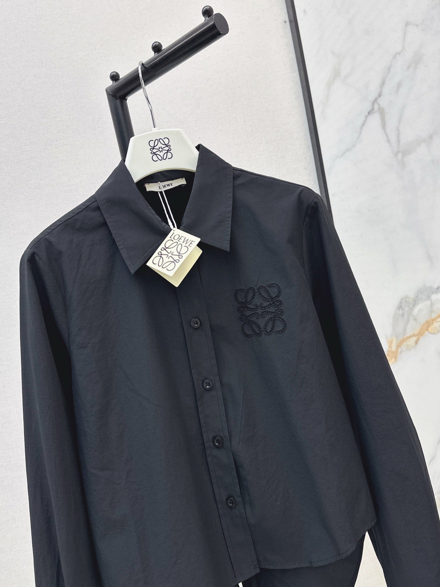 Loe* 25ss back slit tie shirt