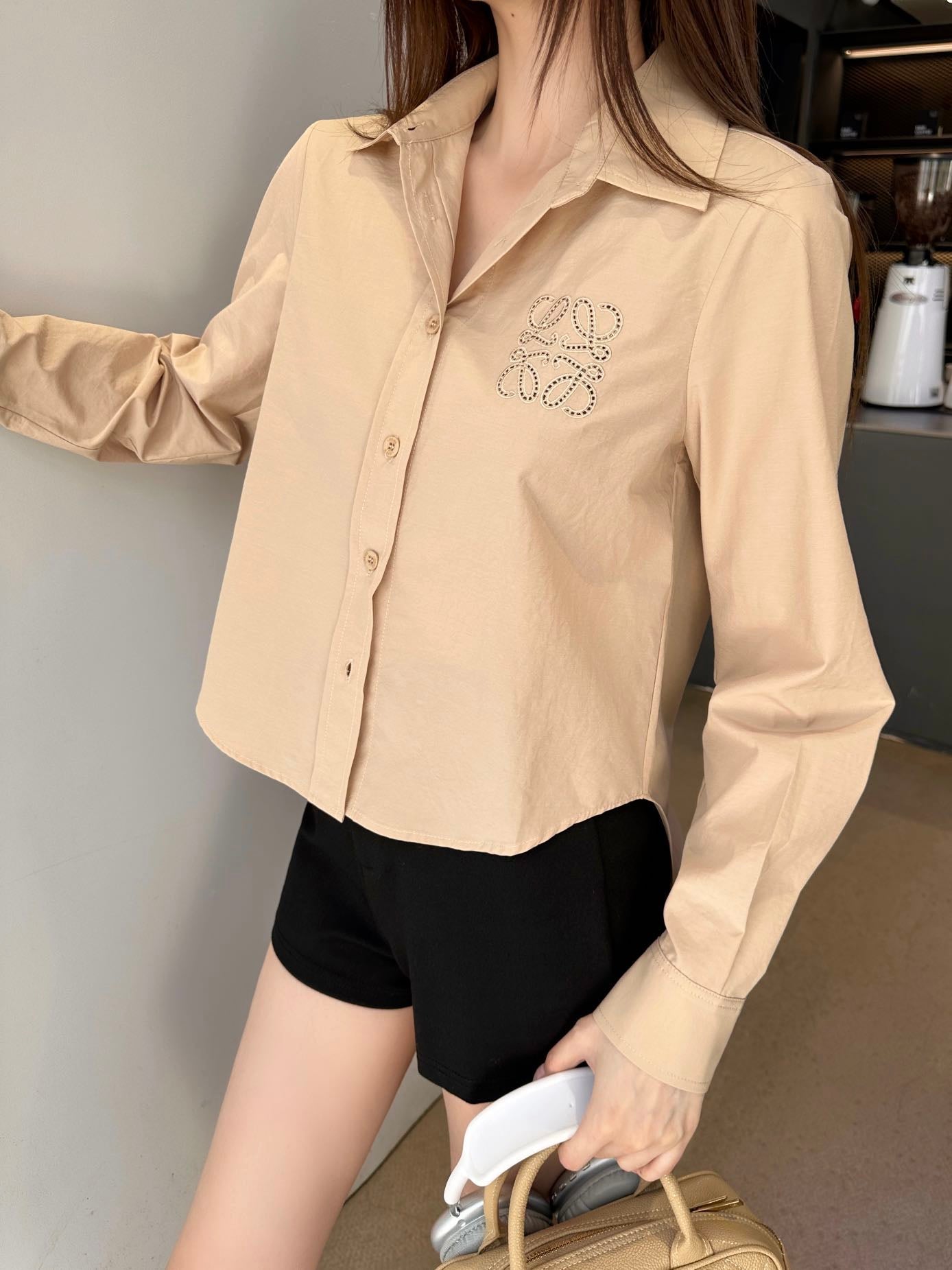 Loe* 25ss back slit tie shirt