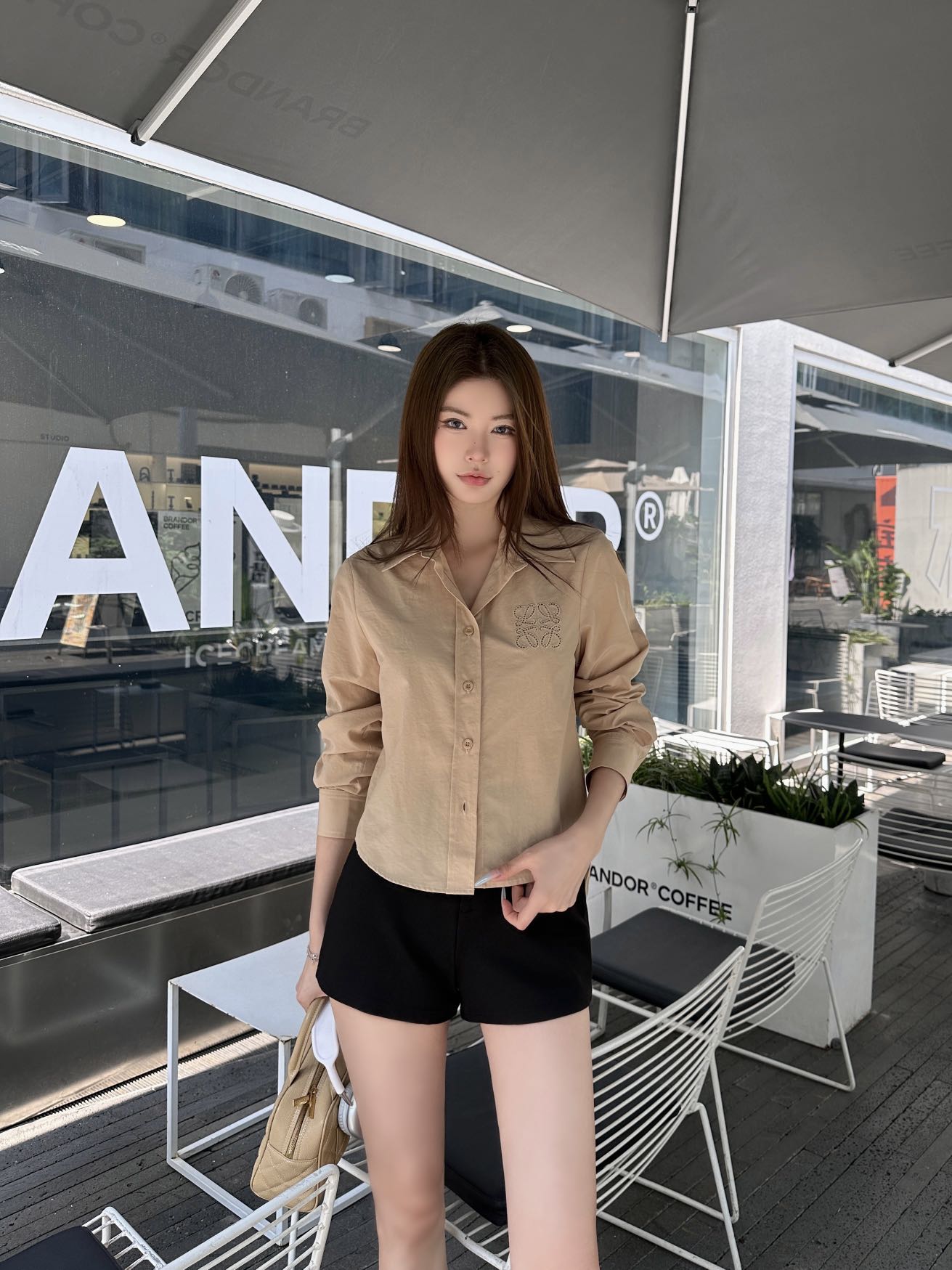 Loe* 25ss back slit tie shirt