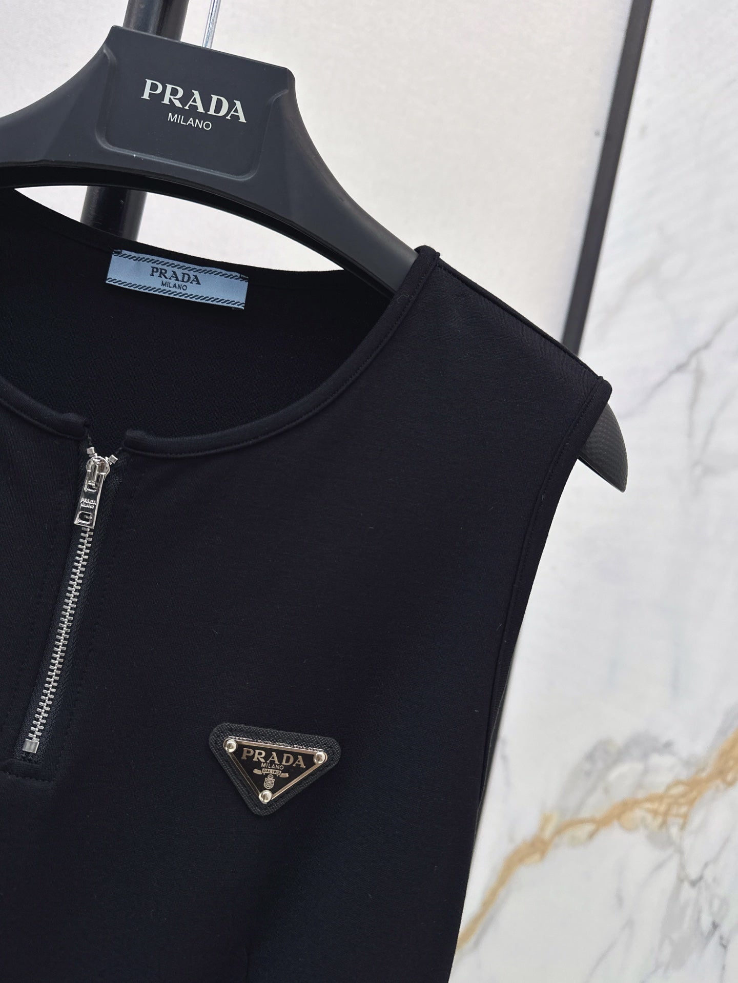 Pra* 25ss half-zip panel nylon dress