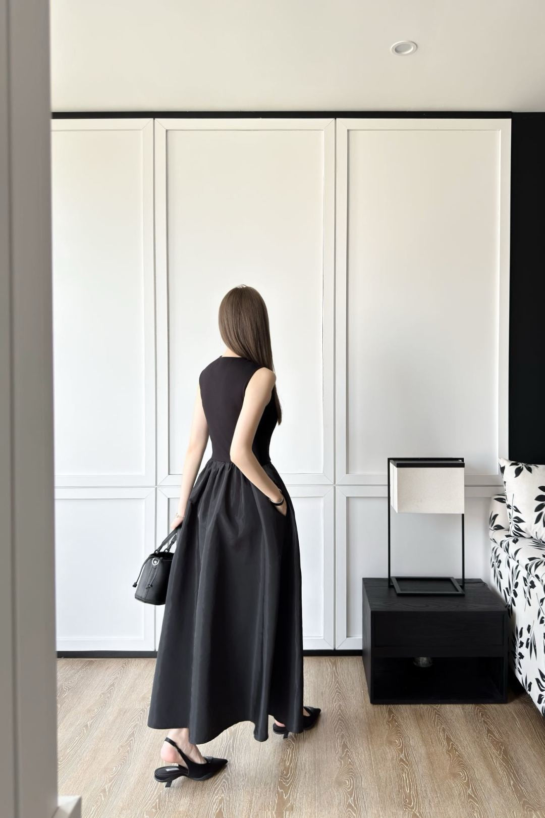 Pra* 25ss half-zip panel nylon dress