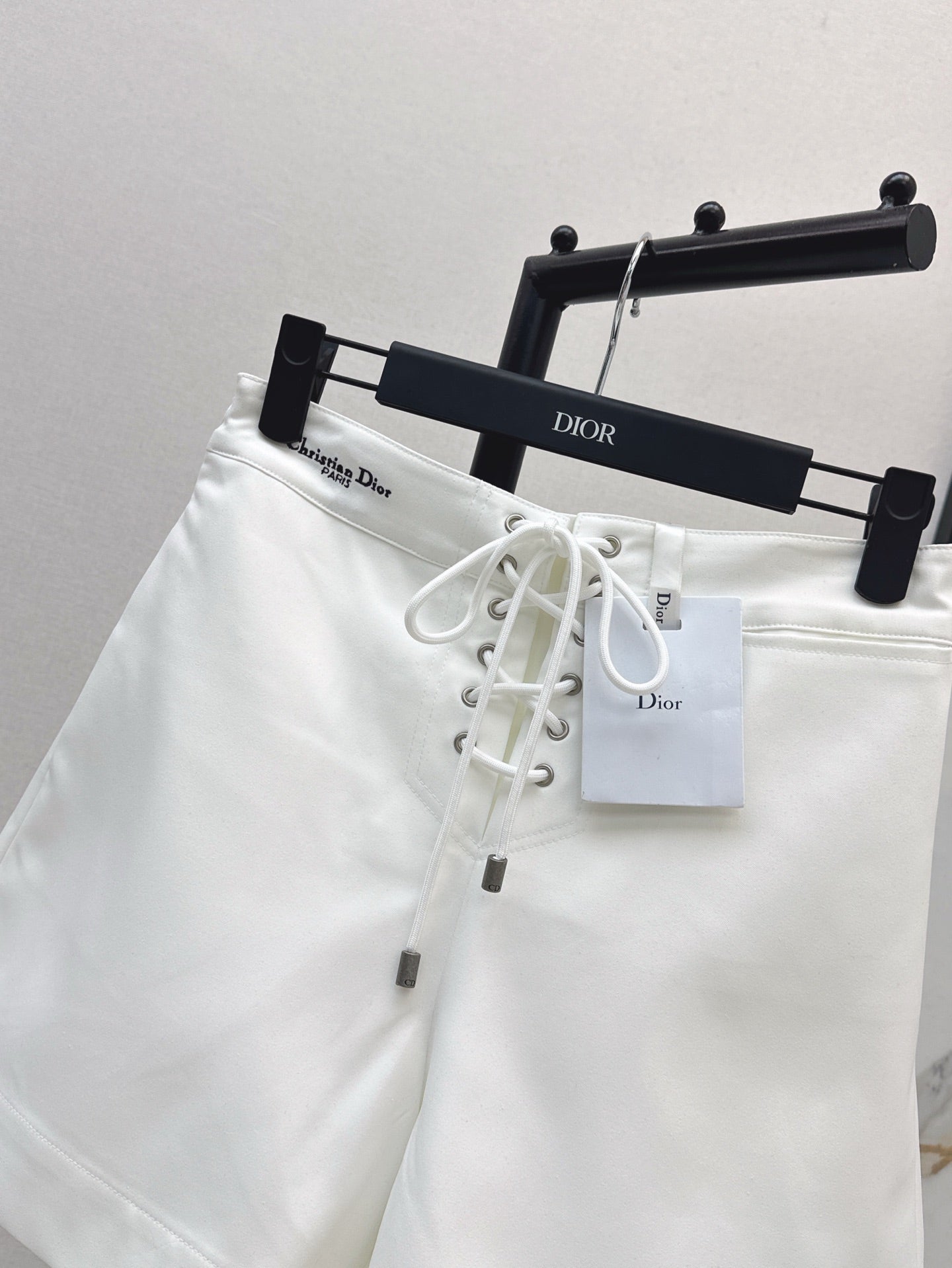 D*r 25ss embroidered tie shorts