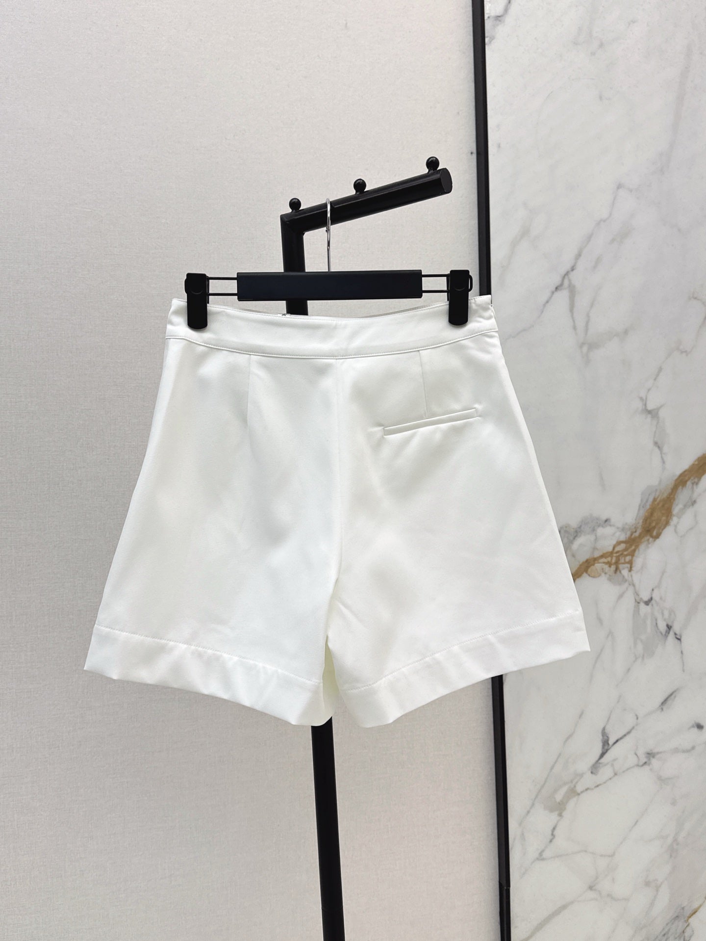 D*r 25ss embroidered tie shorts