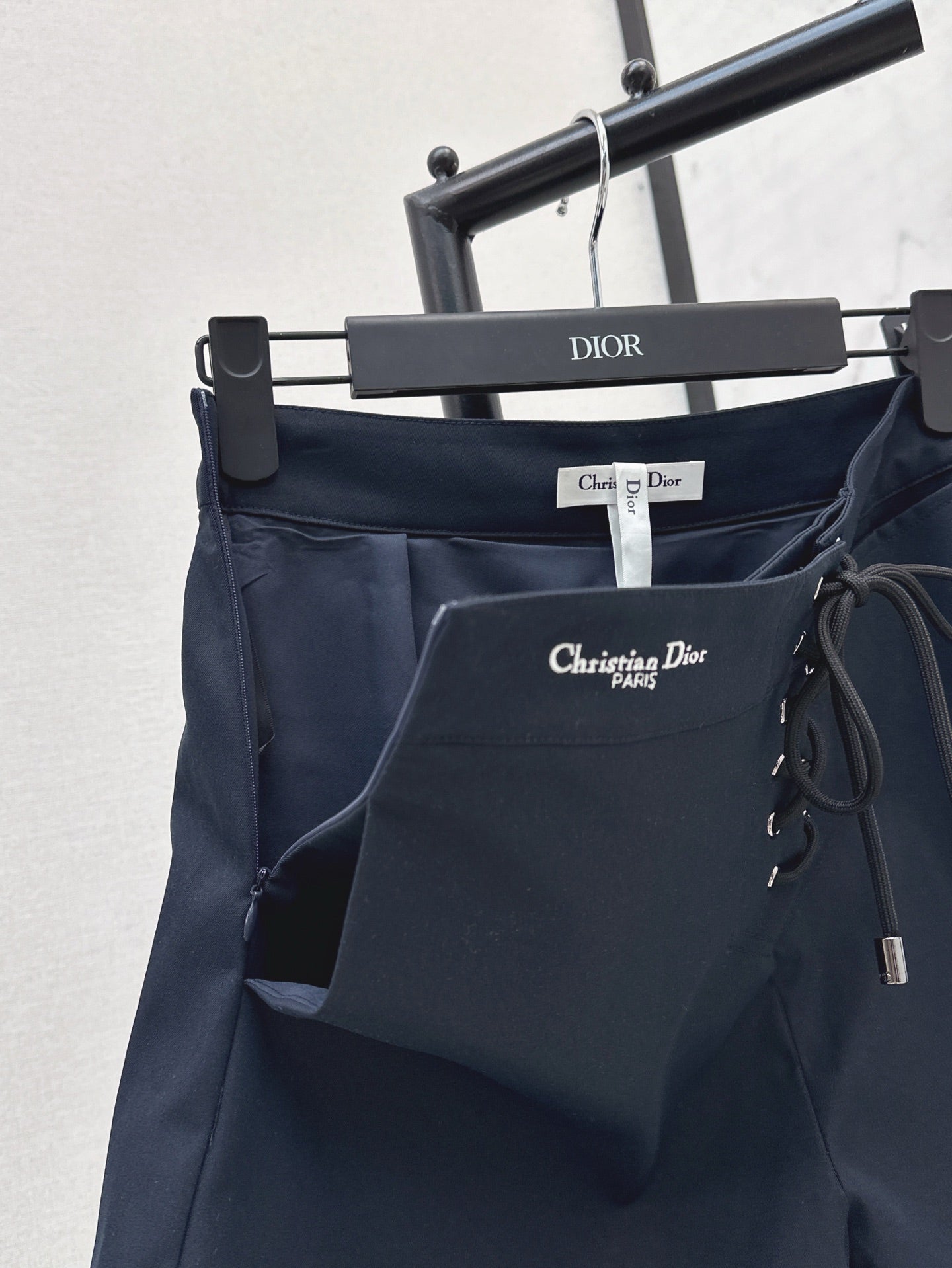 D*r 25ss embroidered tie shorts