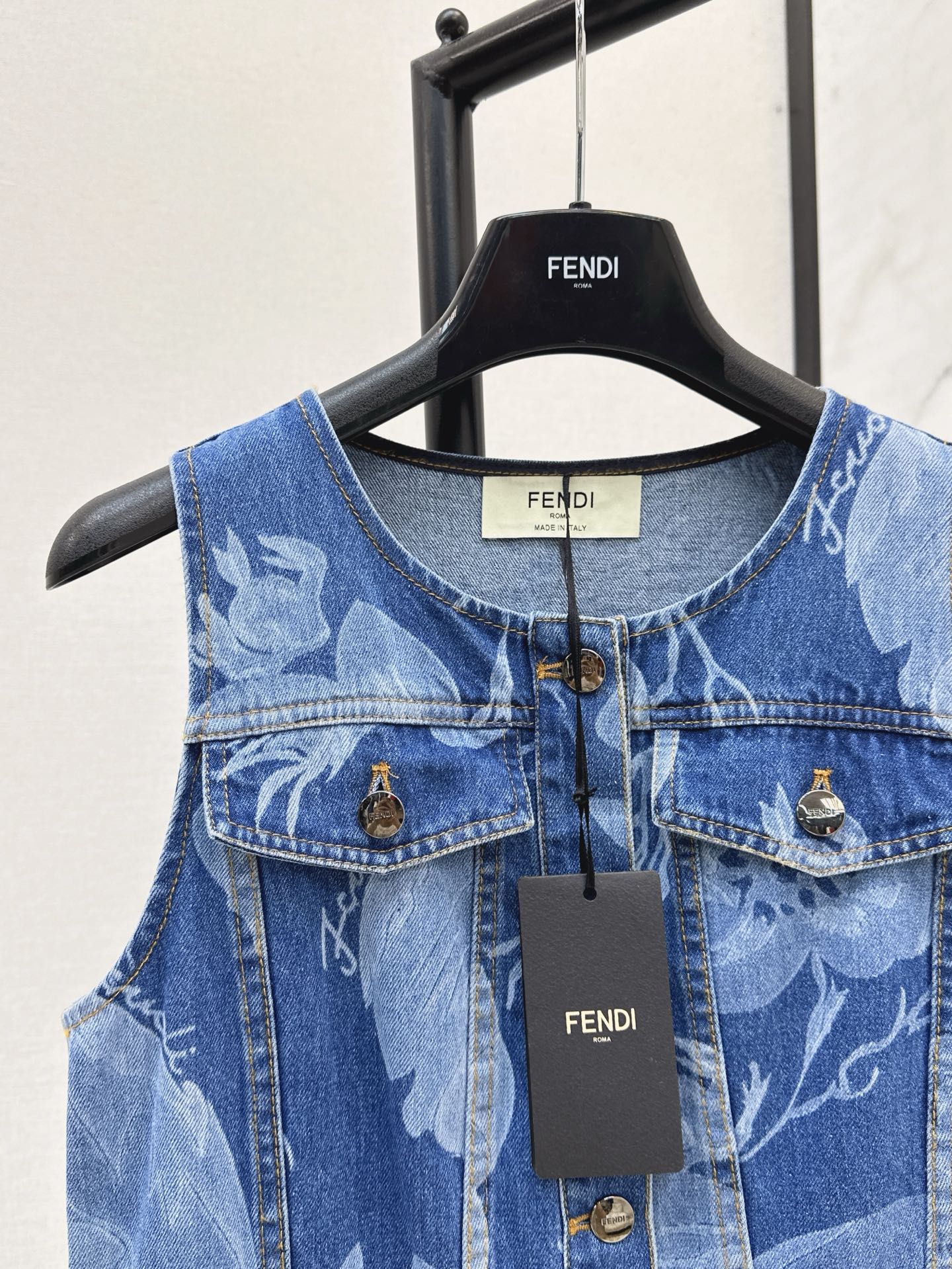 Fd* 25ss sleeveless short denim dress