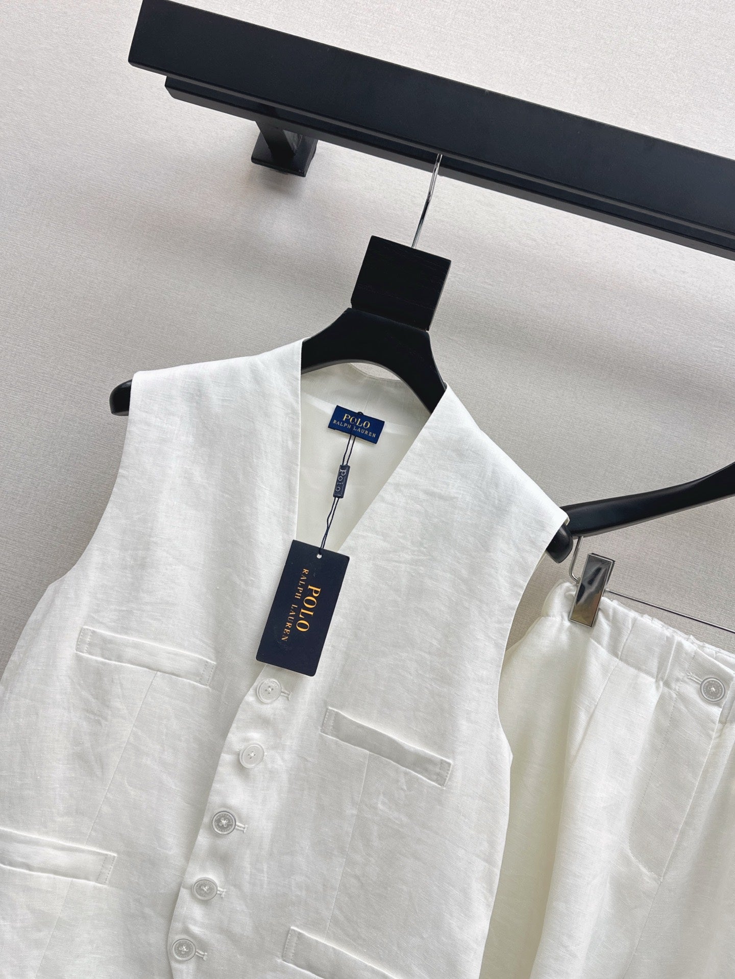 Lor*P 25ss linen vest and short suit