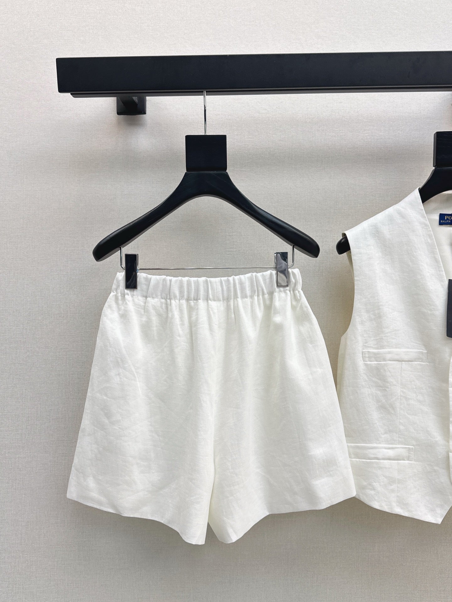 Lor*P 25ss linen vest and short suit